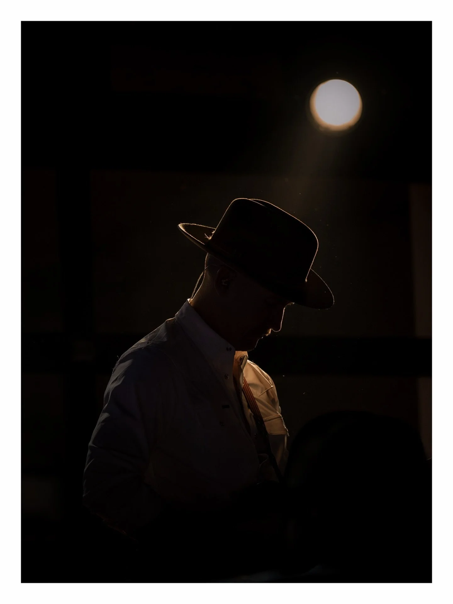 An evening of great vibes, genuine people, and live music. Some quick snaps of @tylerreidmusic and the gang last night @thefarmcle.