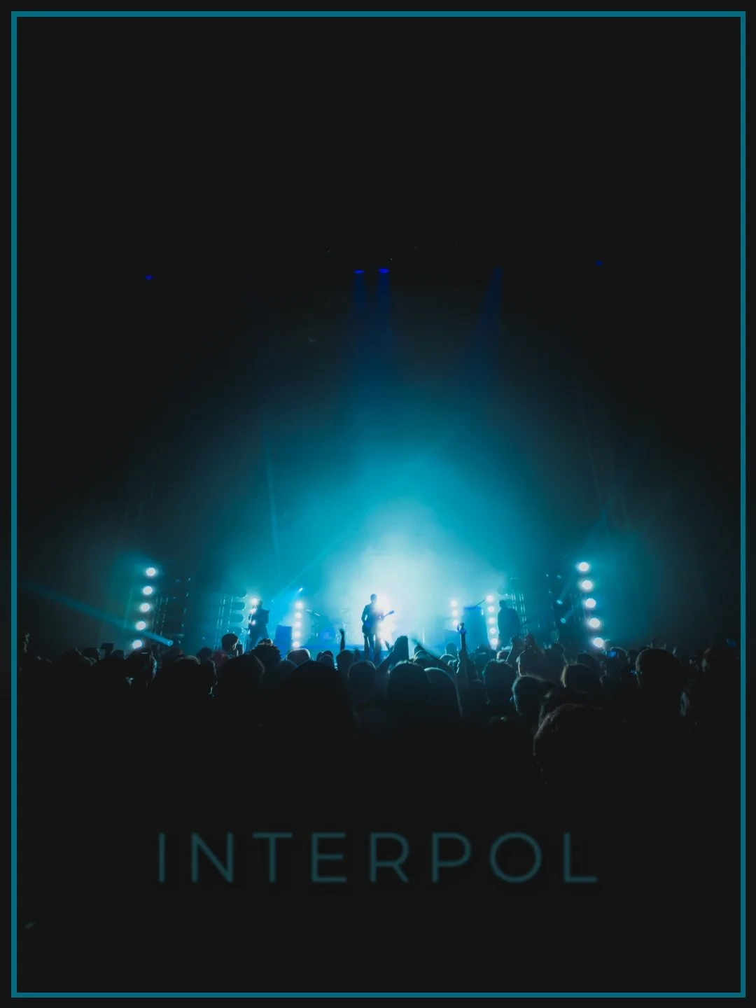 iPhone snaps from Interpol at The Agora.

I really should invest in a Sony RX100 vii 🫠