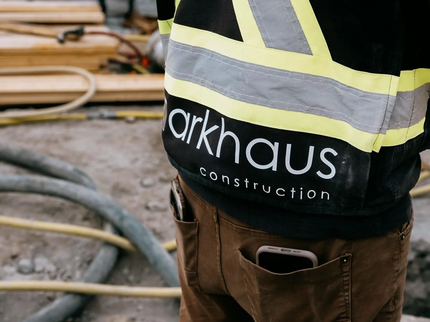 ASH | 28 construction site through the lens of @department.of.interest 

www.ASH28.com
@terrablanka_vancouver 
@lotuslivinggroup