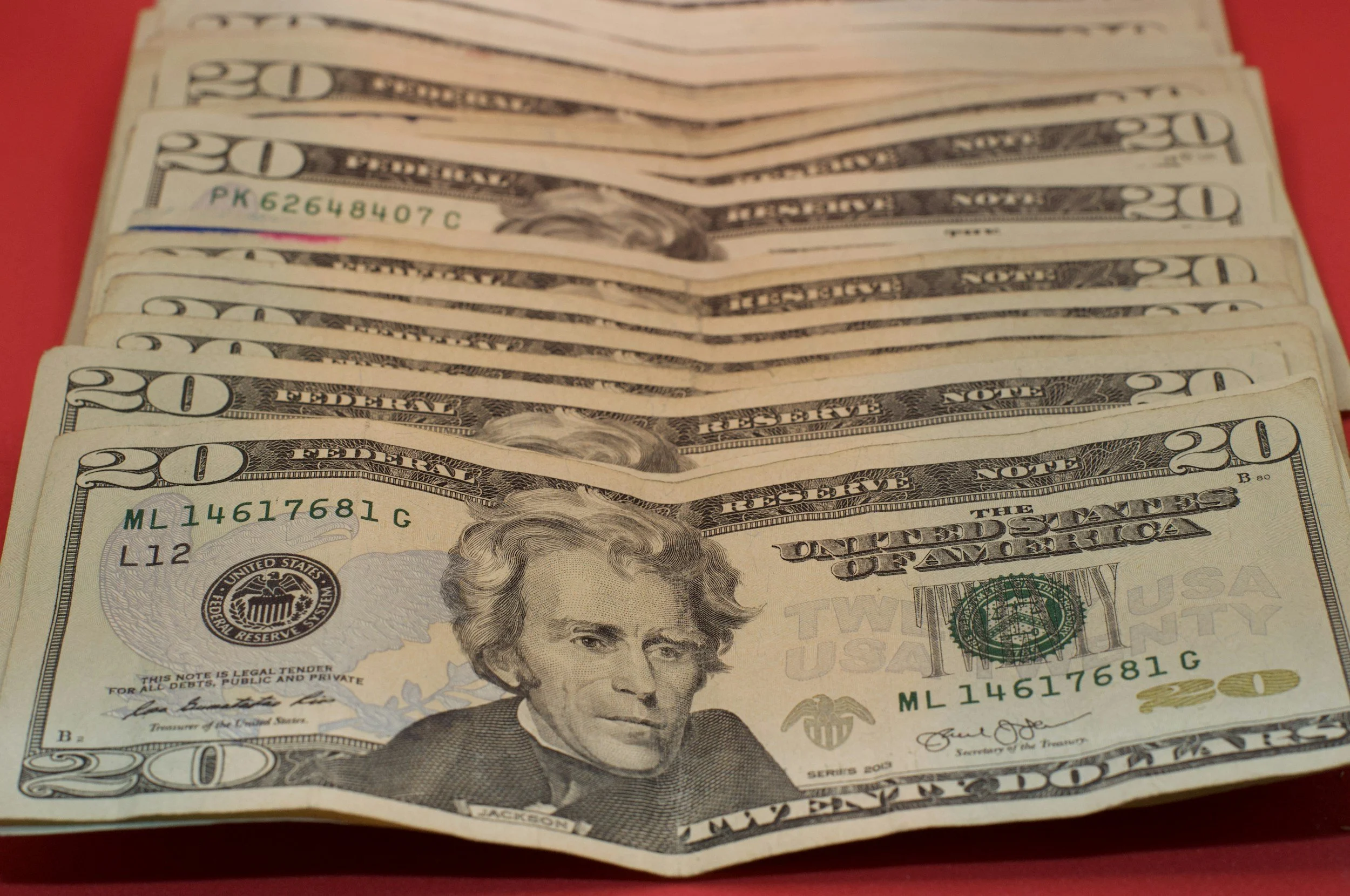 Petty Cash in Your Business? Don’t Let It Become a Headache!