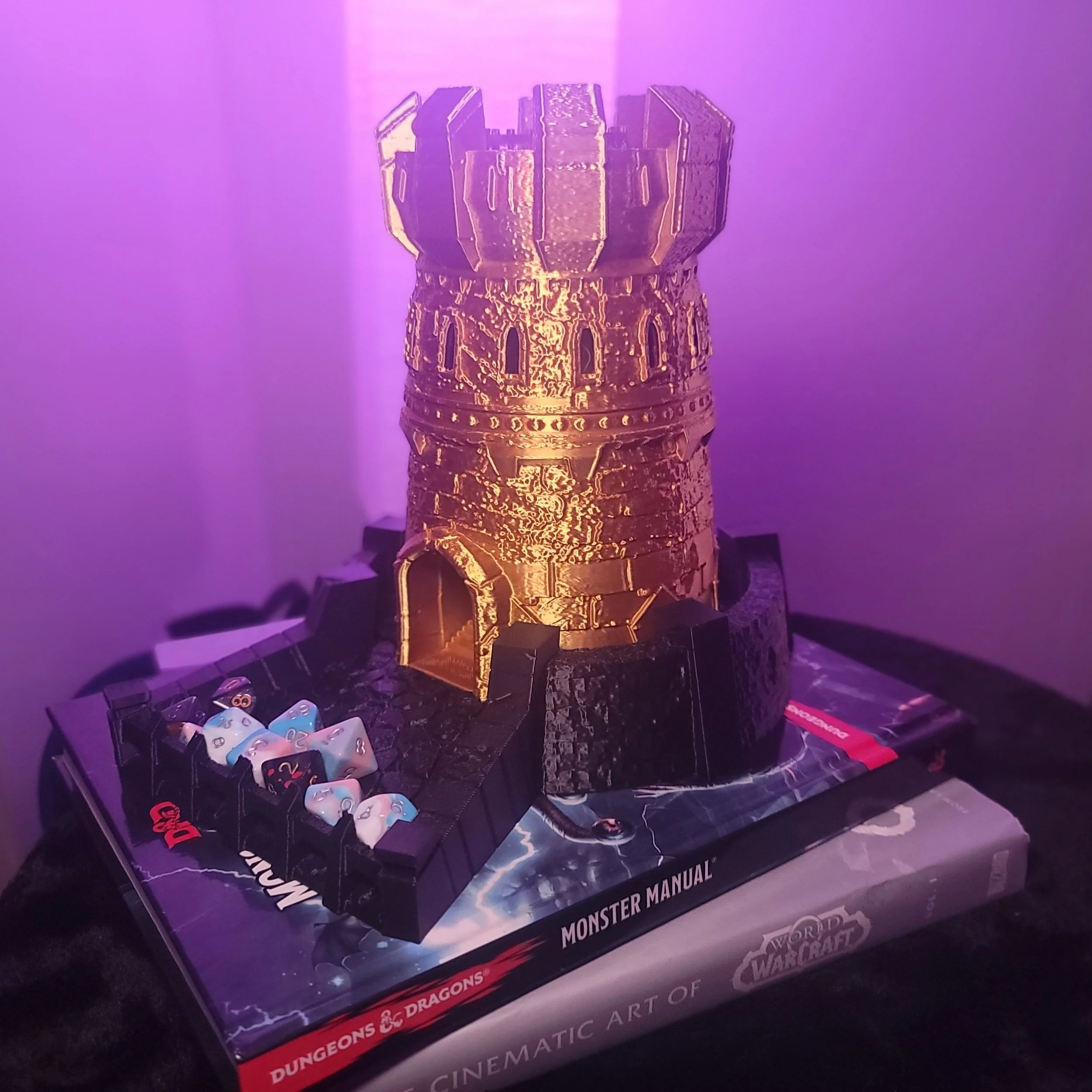 World-of-warcraft-alliance-dice-tower-3d-print-1.jpg