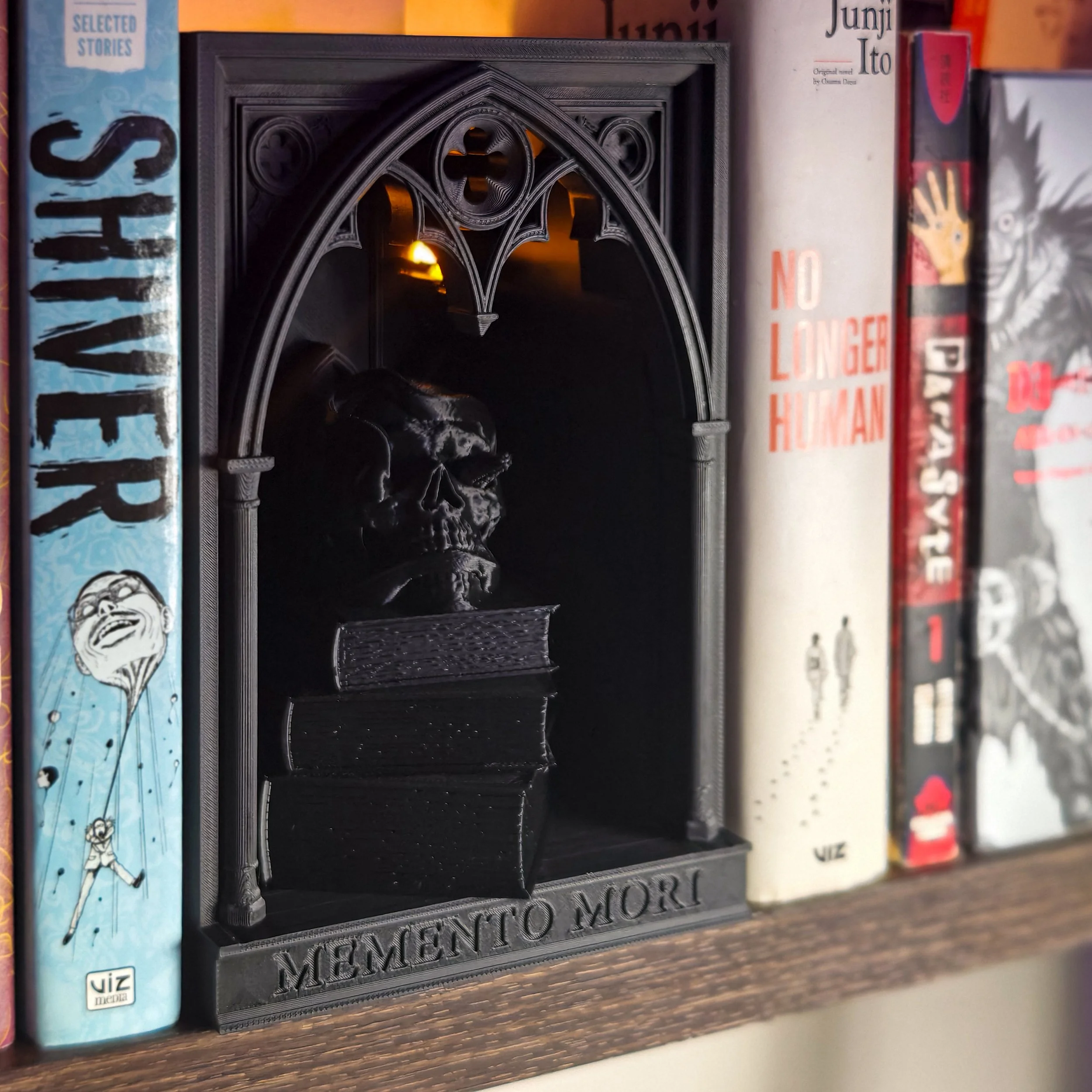 Memento Mori: Booknook v2