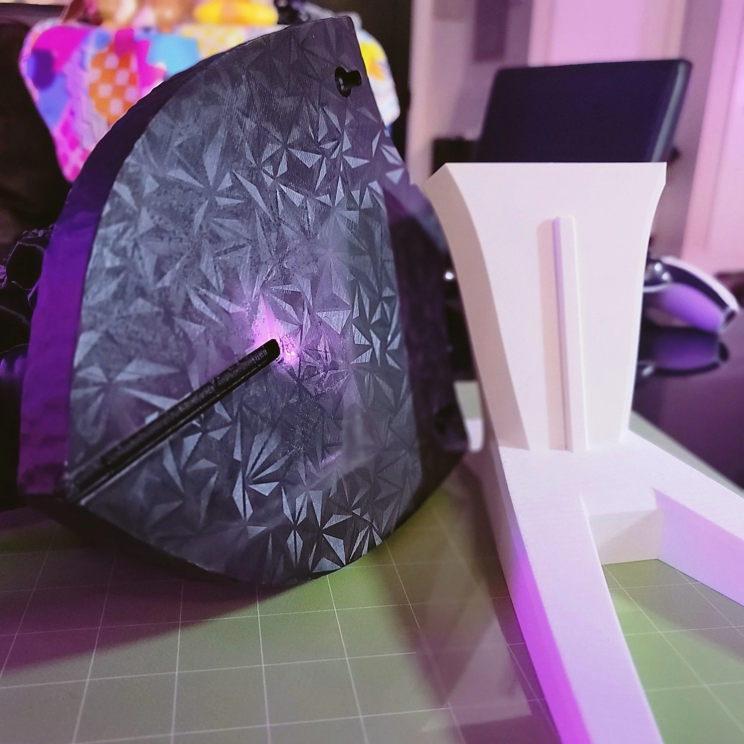 Dragon_Bust_Accessory_Holder_Controller_Holder_3D_PRINT 8.jpg