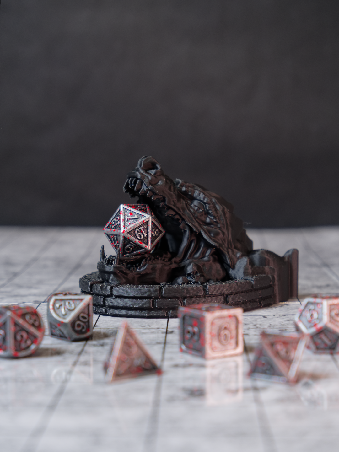 3d-print-dragon-dice-guardian-stl-dnd-tabletop-d20-dice-stand (4).png