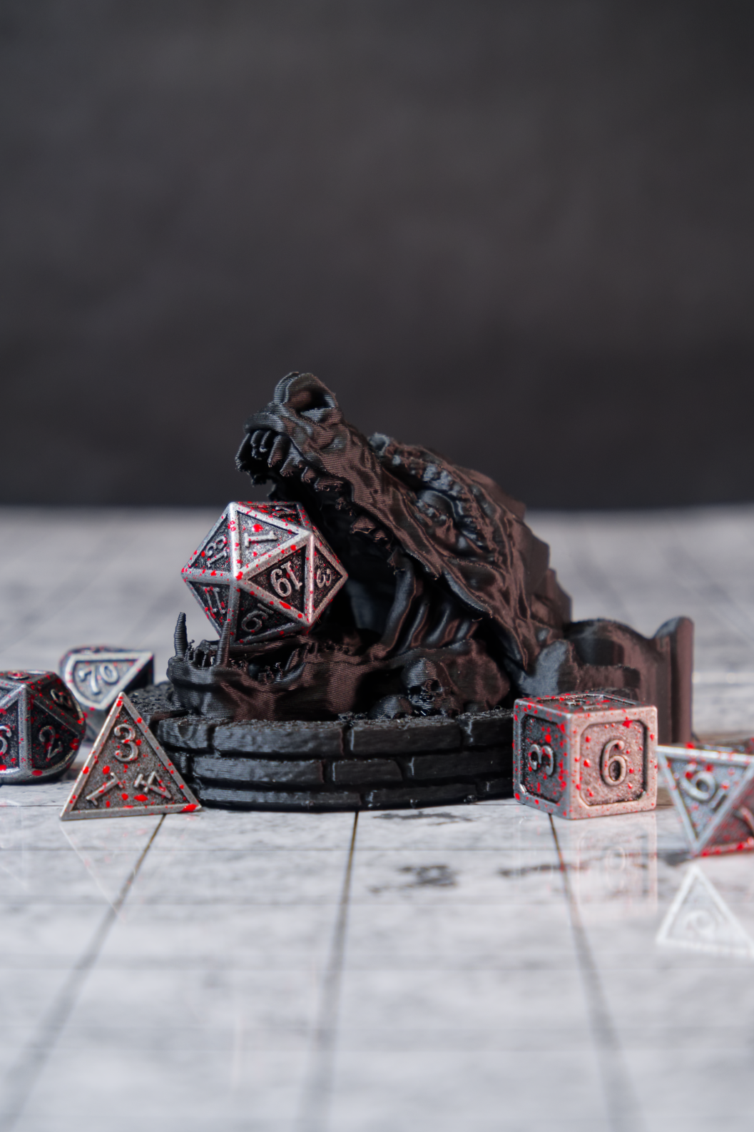 3d-print-dragon-dice-guardian-stl-dnd-tabletop-d20-dice-stand (3).png