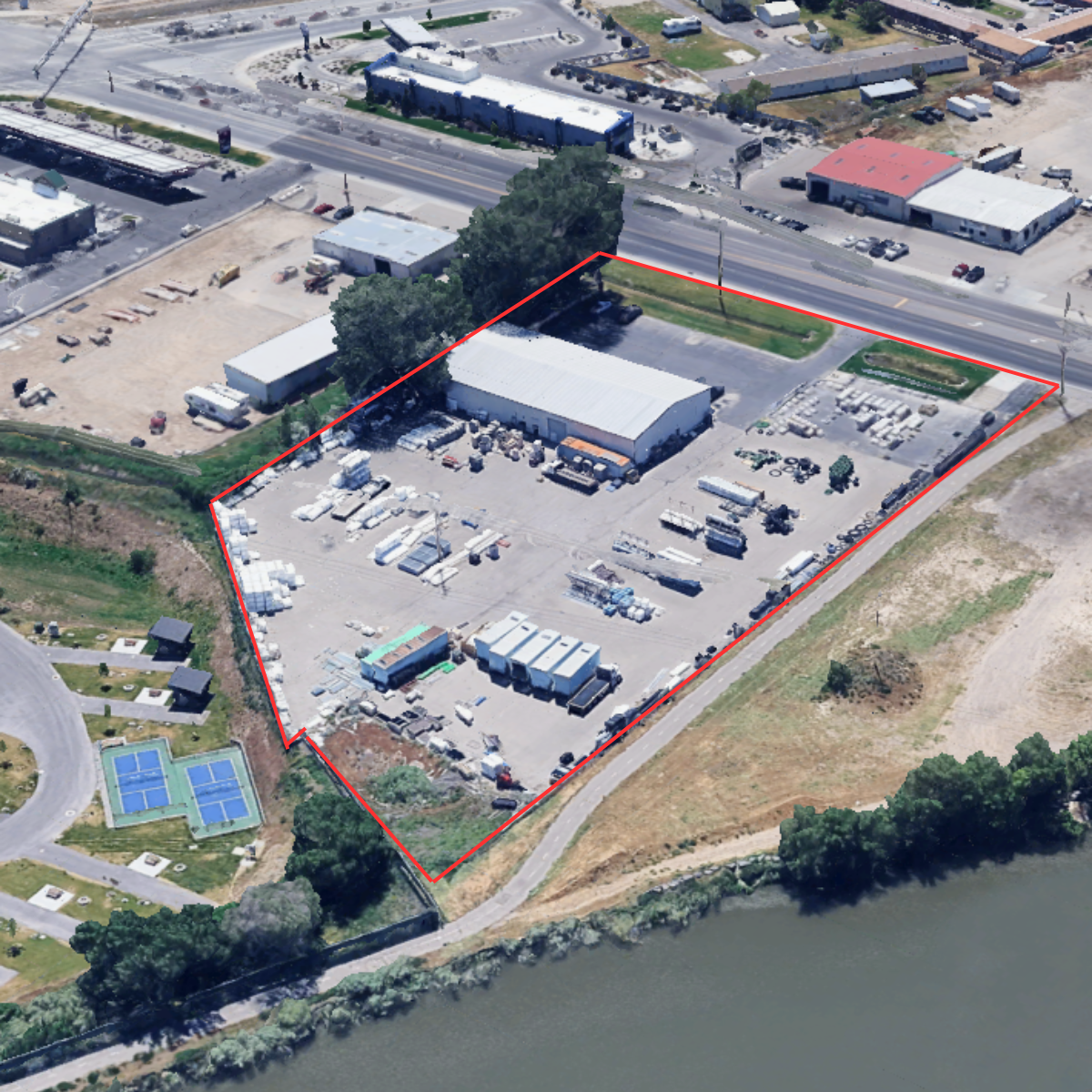 1540 w sunnyside 1.png