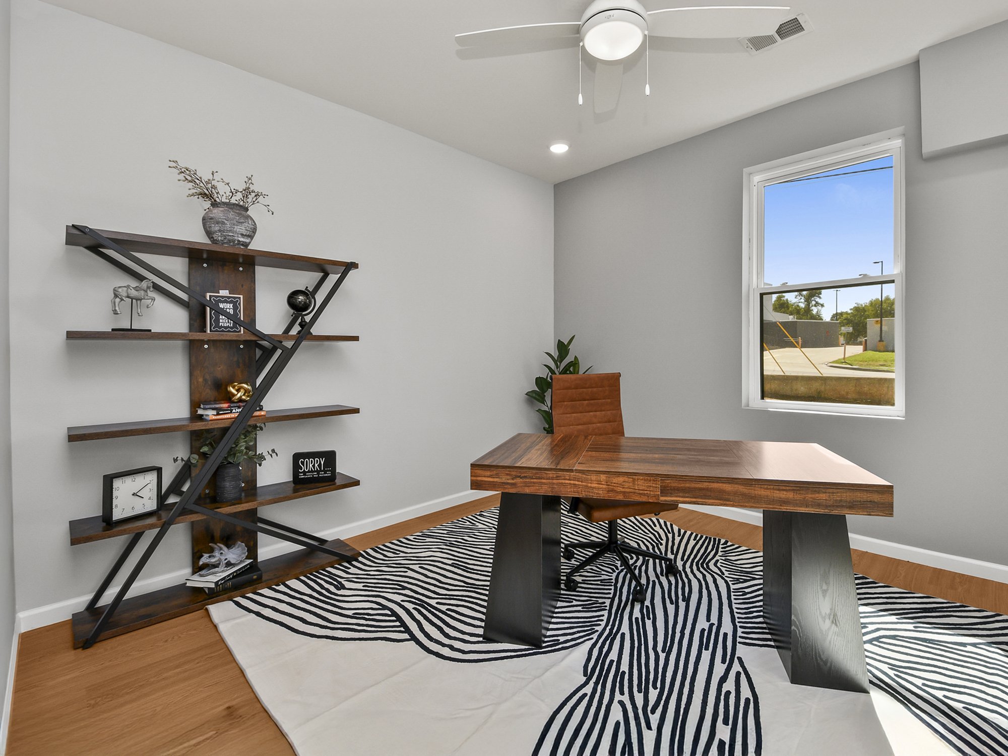 12-Knoll-2-bed-2-bath-unit-bedroom-home-office-space.jpg