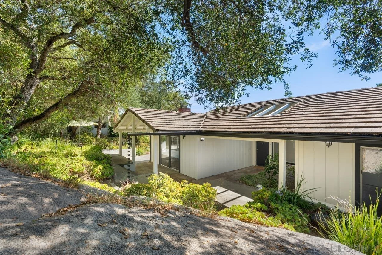 Solid 70s Modern In Hidden Meadows (just north of Escondido).  