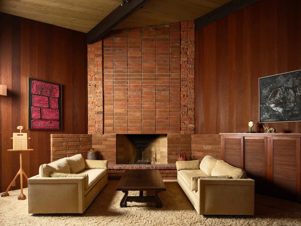 Sim Bruce Richards in Mt. Helix with design elements by James Hubbell and Rhoda LeBlanc Lopez.  