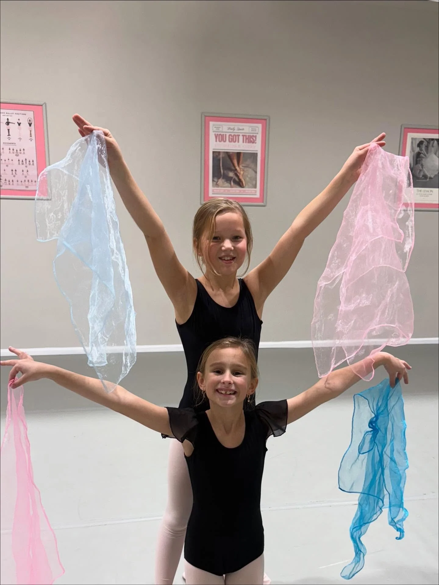 Happy #WorldBalletDay from White Rose Ballet🩰🤍

We love sharing the joy of ballet with everyone!!