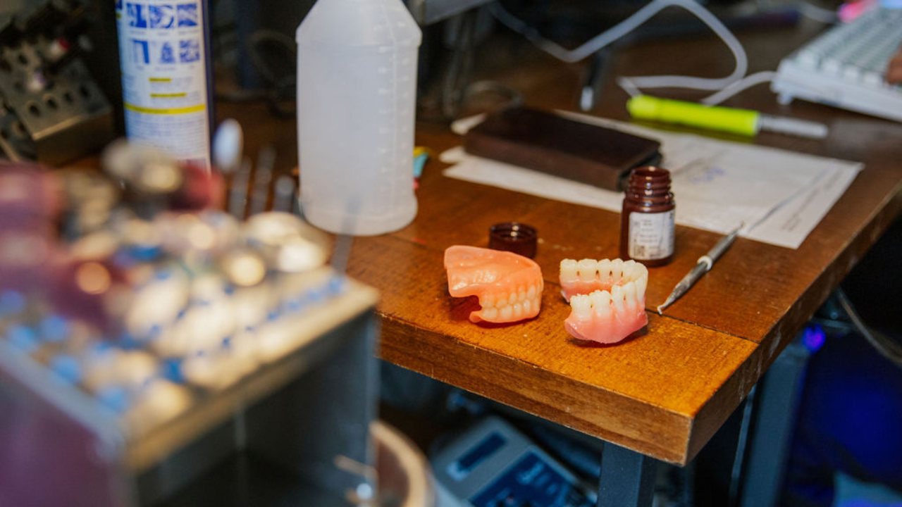 What to Expect with Cheap Dentures in Tulsa, OK