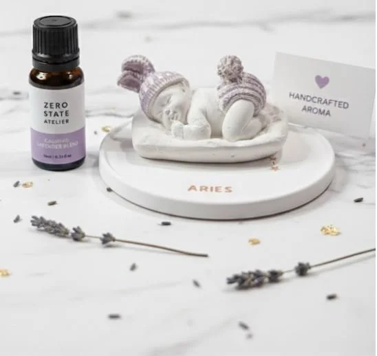 Baby sleeping made of resincrete