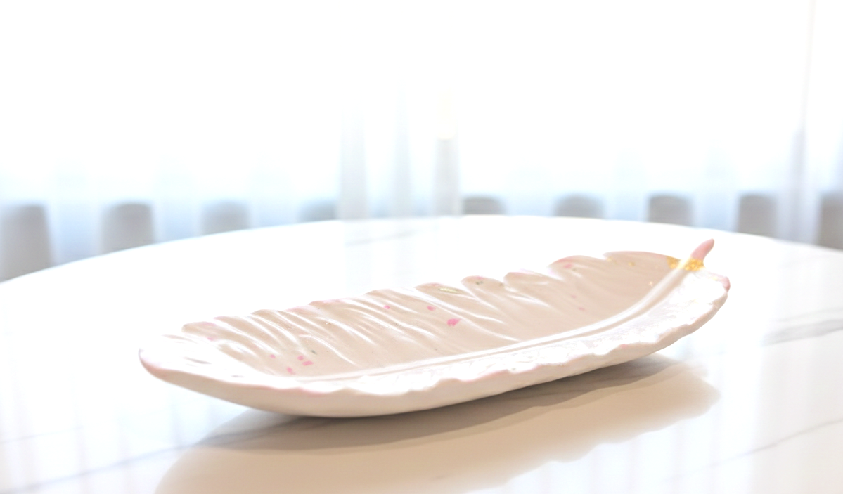 Corporate-wellbeing-candle-making-workshop-London-office