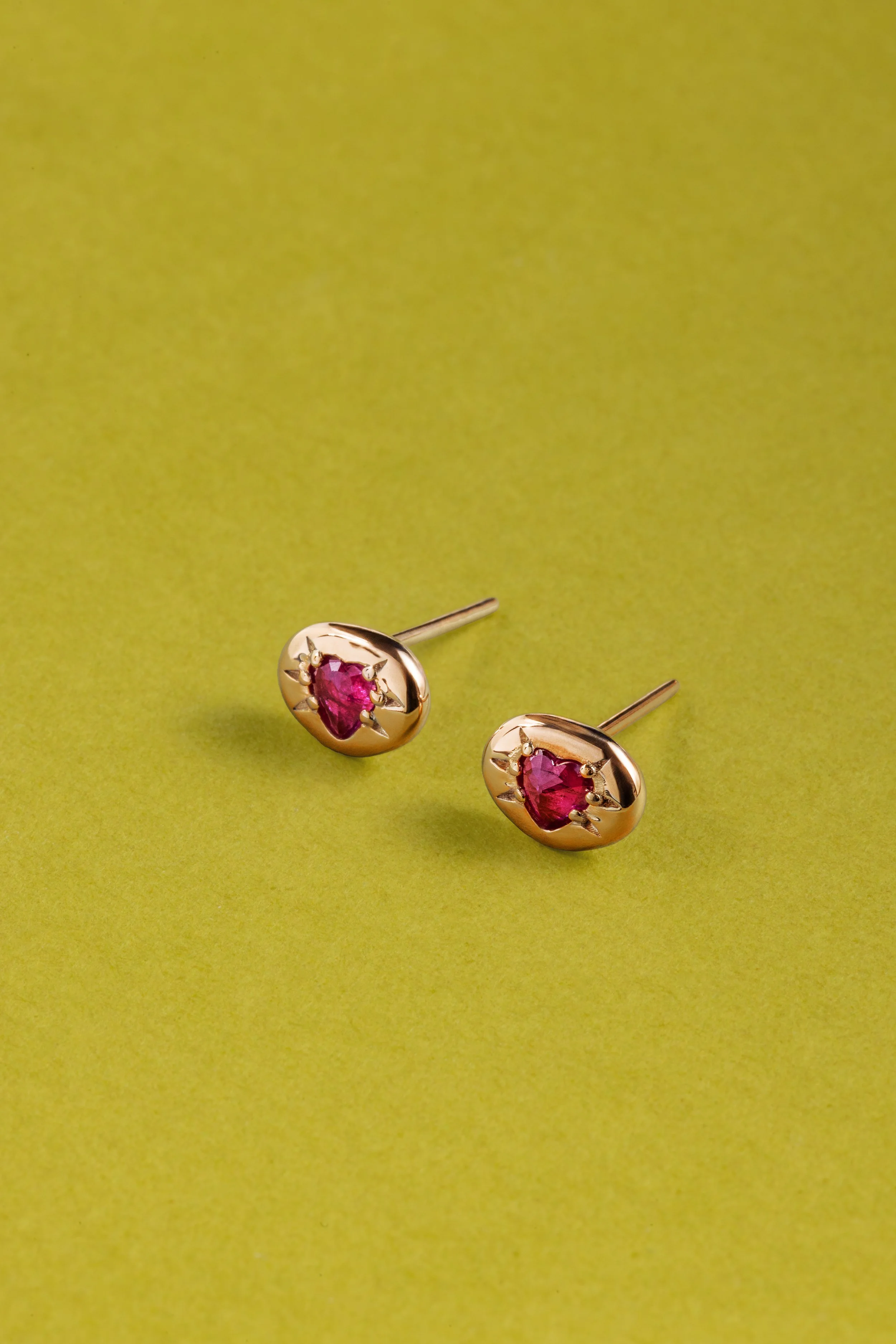 Star-Set Heart-Shaped Ruby Rose Cut Studs - 14k Yellow Gold
