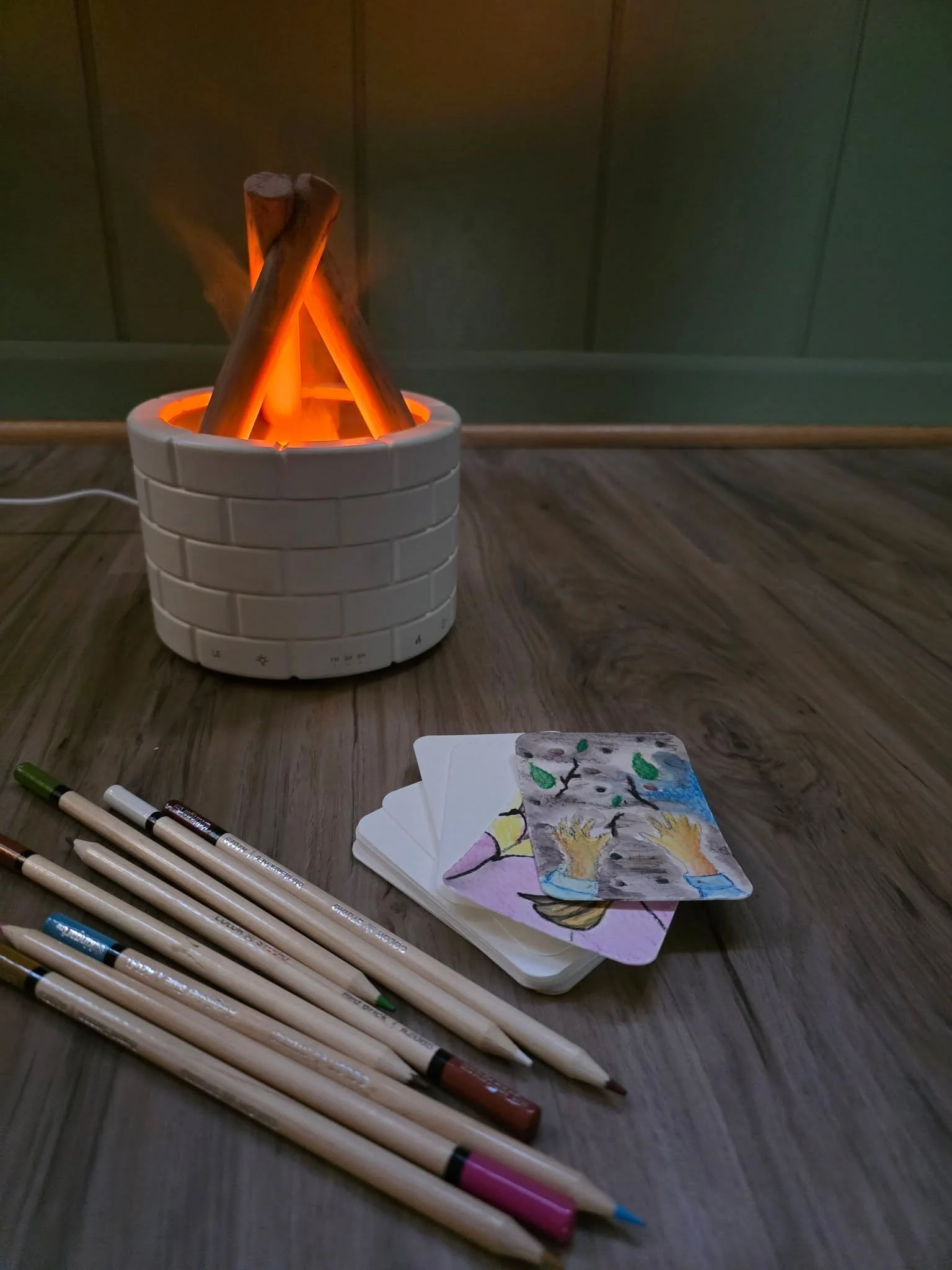 Getting ready for November's Card Creators Coven! We're starting in just a few minutes but I'll have another in January.