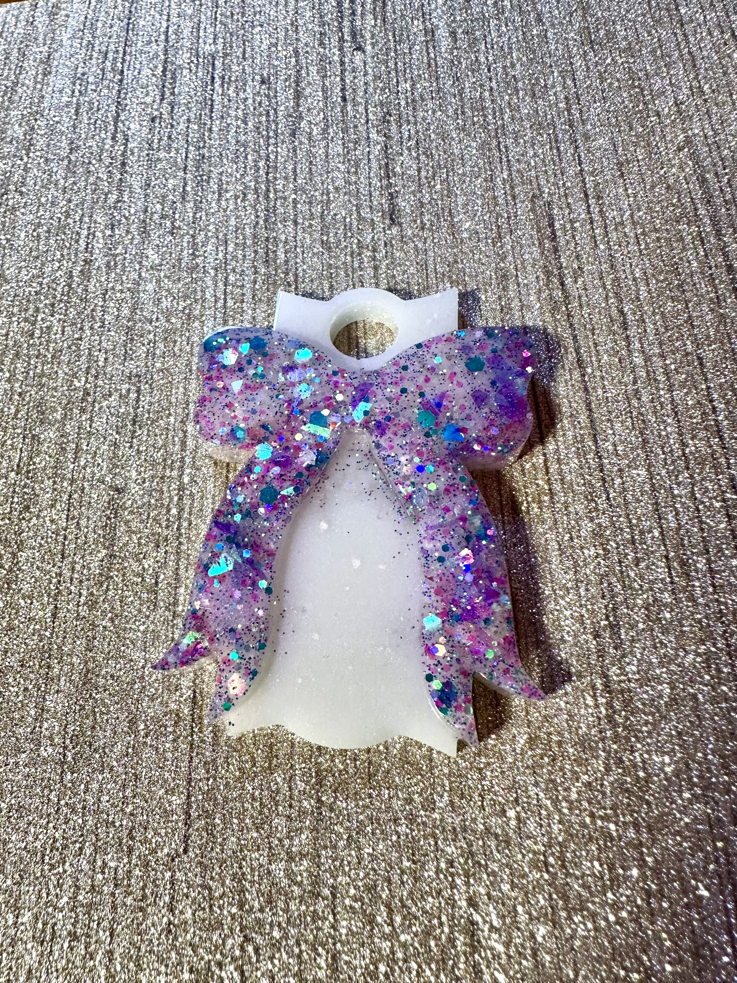 30oz pink purple teal bow topper.jpeg