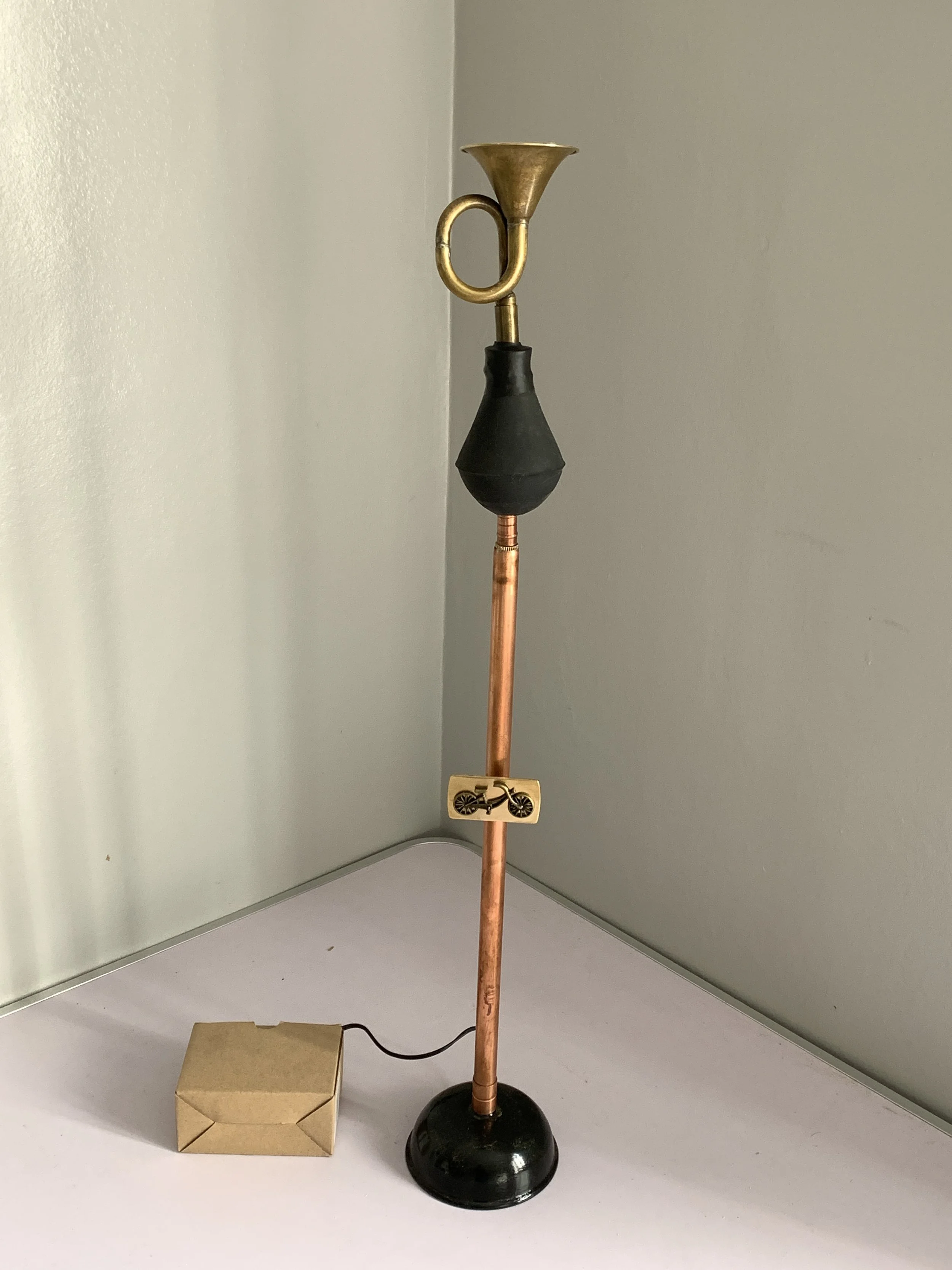 CW3 HORN BIKE 12V.JPG