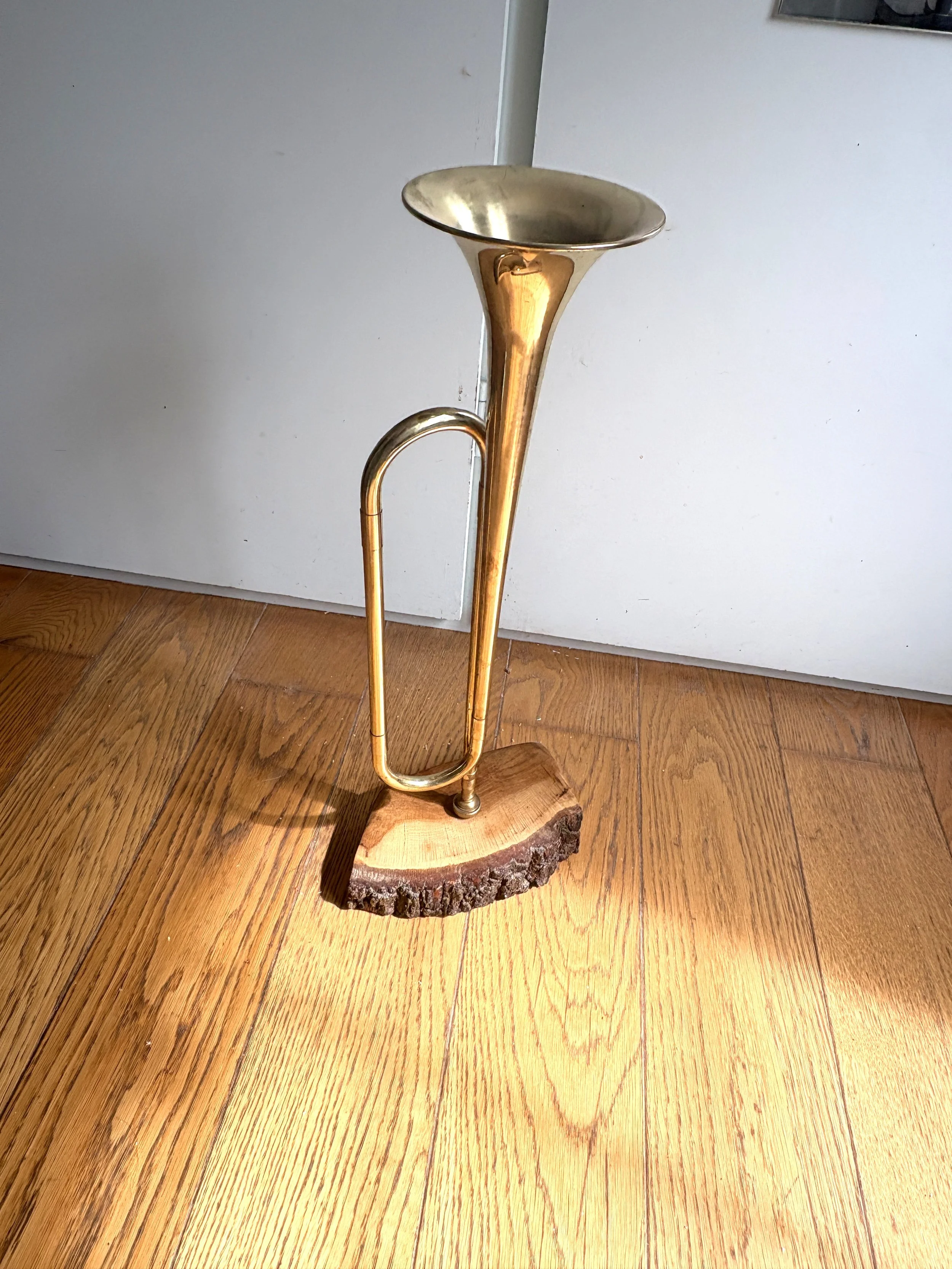 BUGLE Planter for Small Succulents