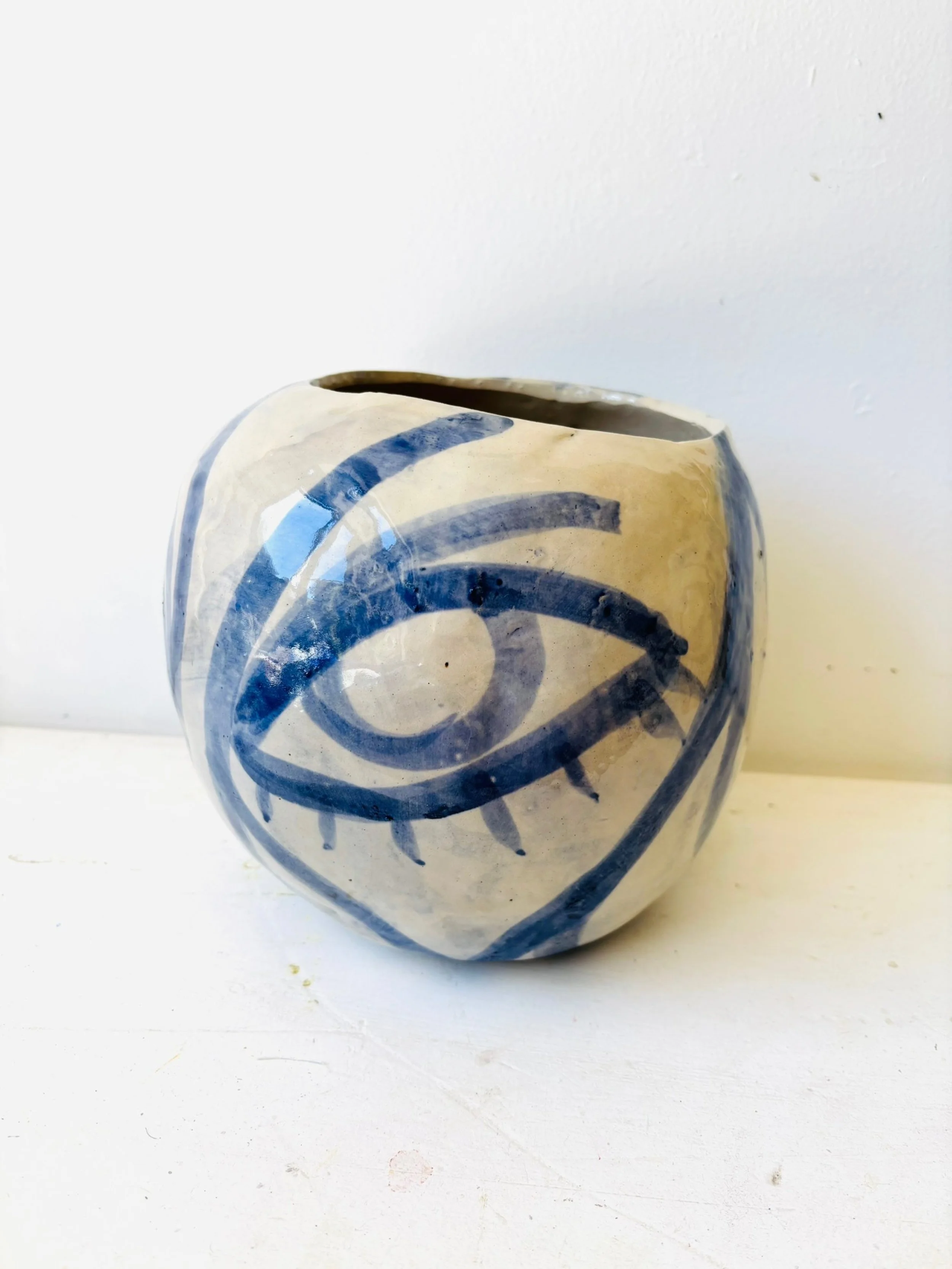 blue and white china, nz ceramics, looking at you, evil eye, feminine art, vase,