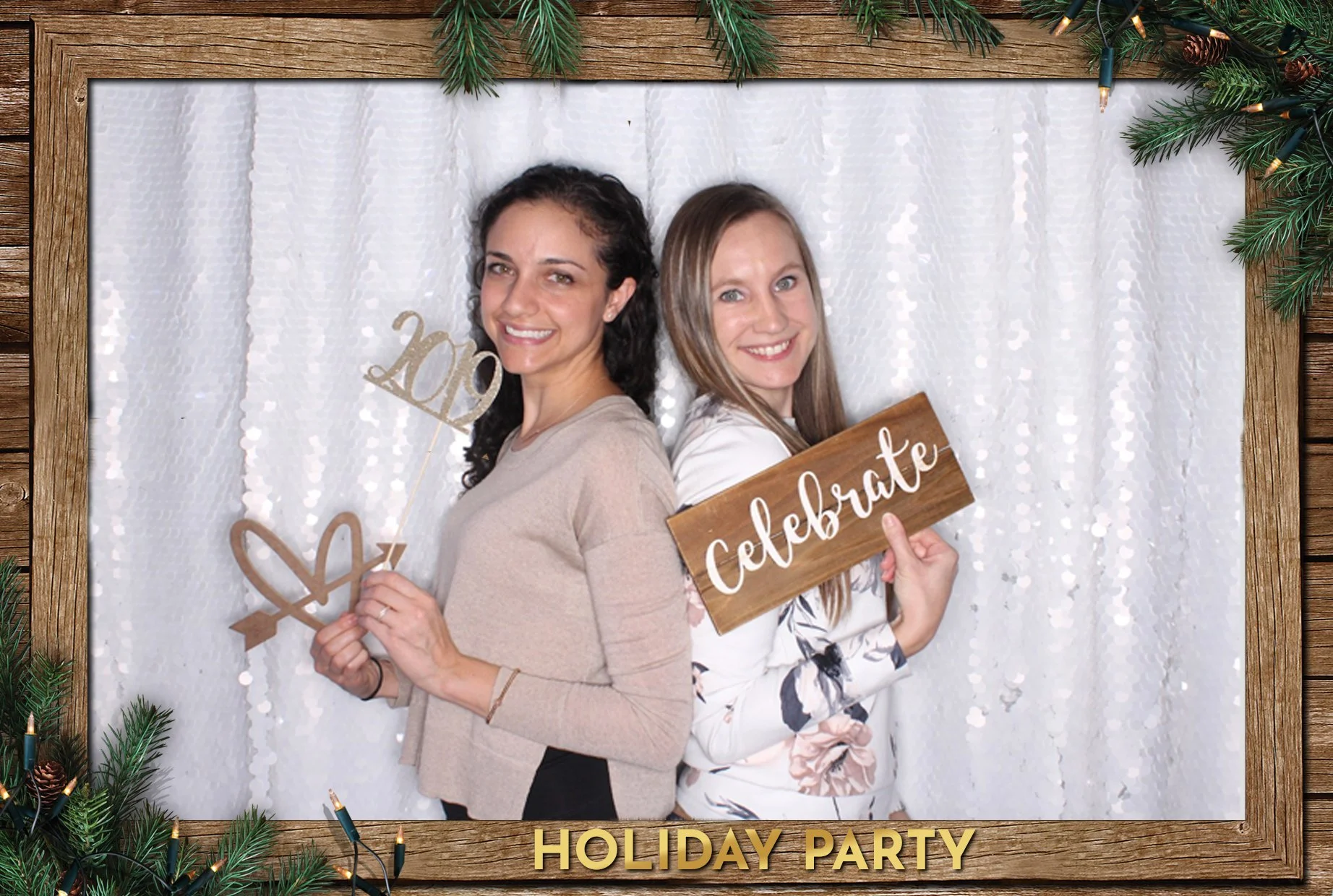 rustic holiday photobooth toronto