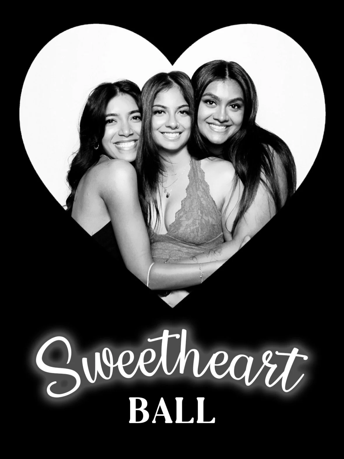 Love is in the air with out &lsquo;sweetheart&rsquo; glam booth overlay 🤍🖤
Glam booths are still one of the top rentals for 2026 and the summer wedding season is starting to book up! We are looking forward to being a part if all your events! 
.
#to