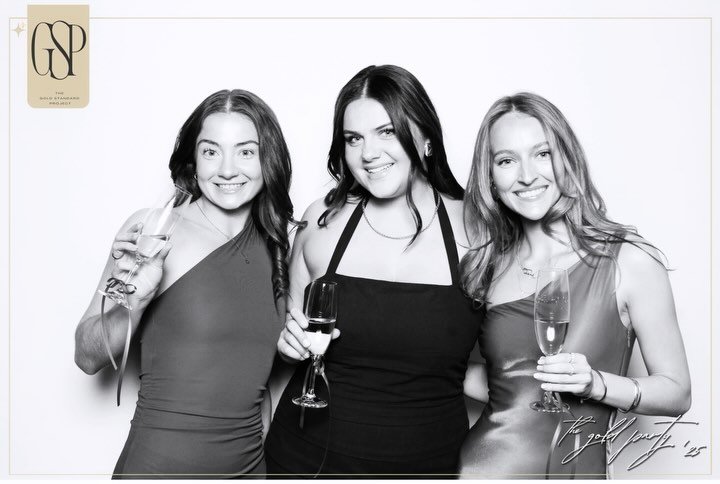 ✨Glam Booth with Slideshow Video✨
We had the pleasure of being a part of the @goldstandardproject Gold party in support of @pogo4kids &amp; CAMH and WOW, what a night of celebration and fundraising support! We love bringing some glam while raising mo