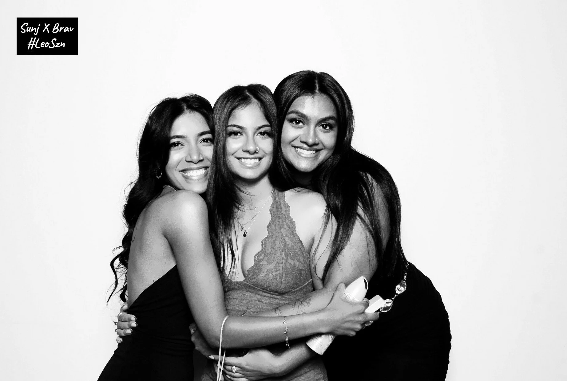 Glam Photo Booth Toronto