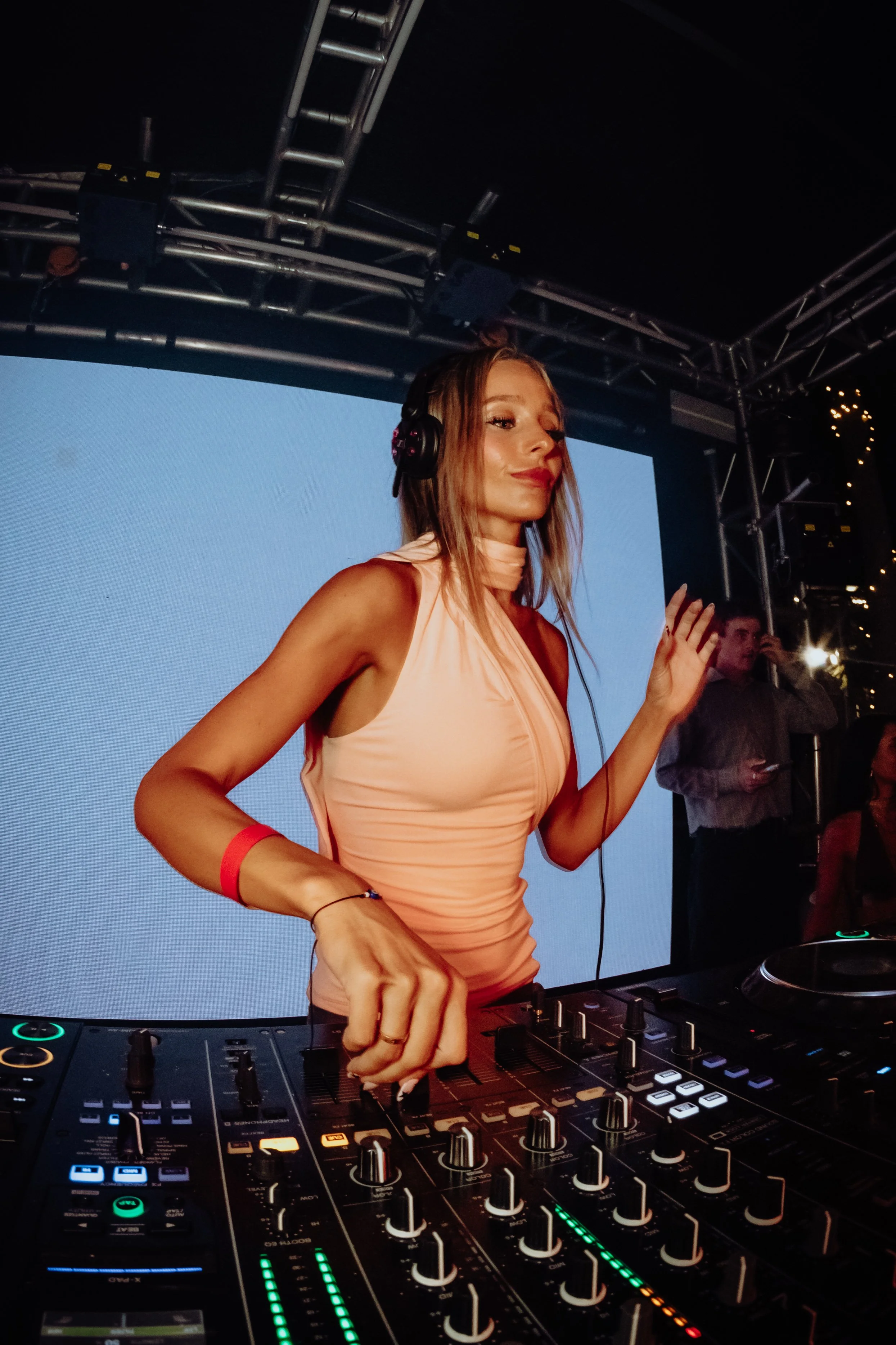 Bad Behaviour Ft. Eggs Benny & Eva Charley (265).jpg