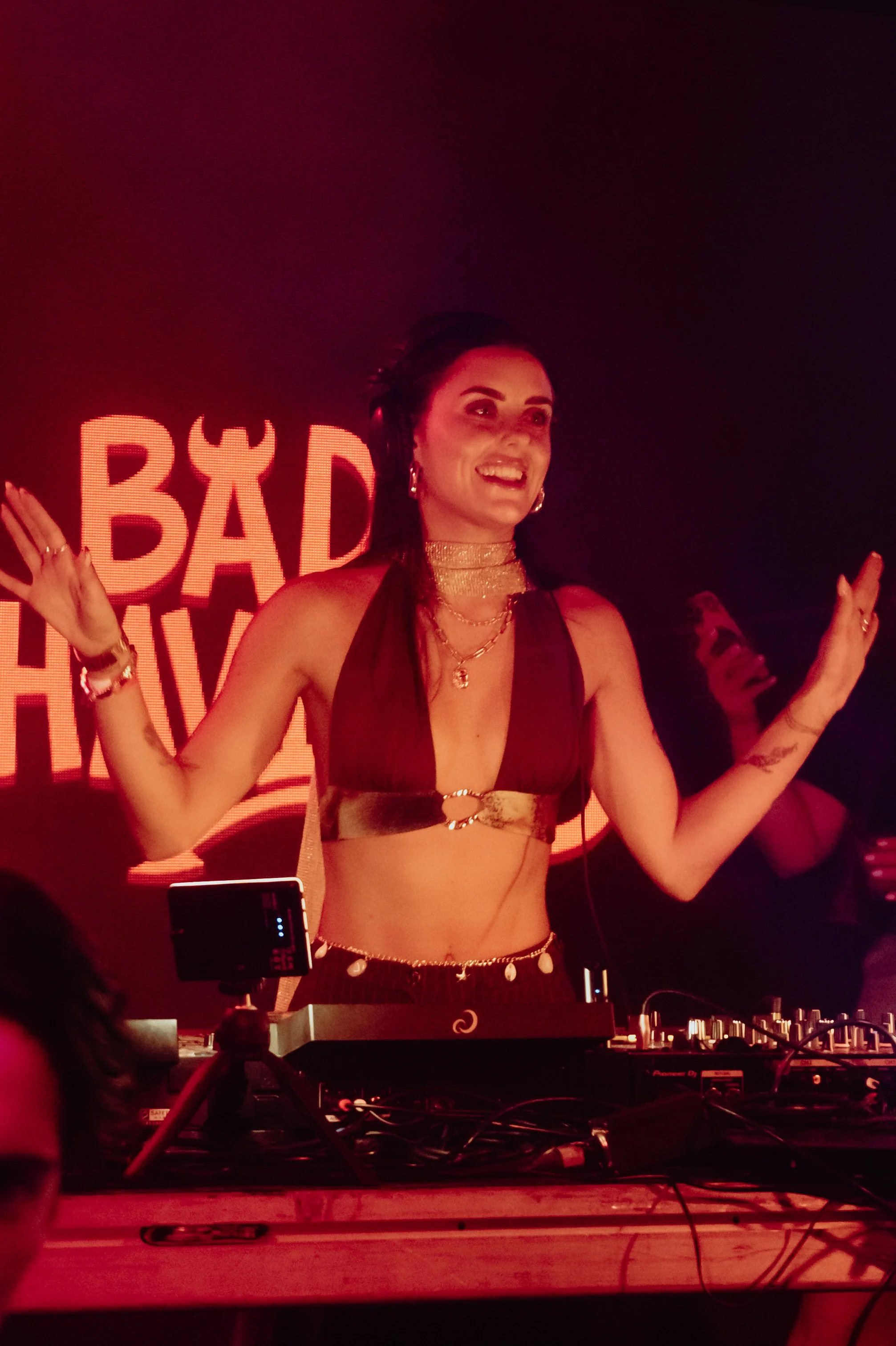 Bad Behaviour Ft. Eggs Benny & Eva Charley (283).jpg