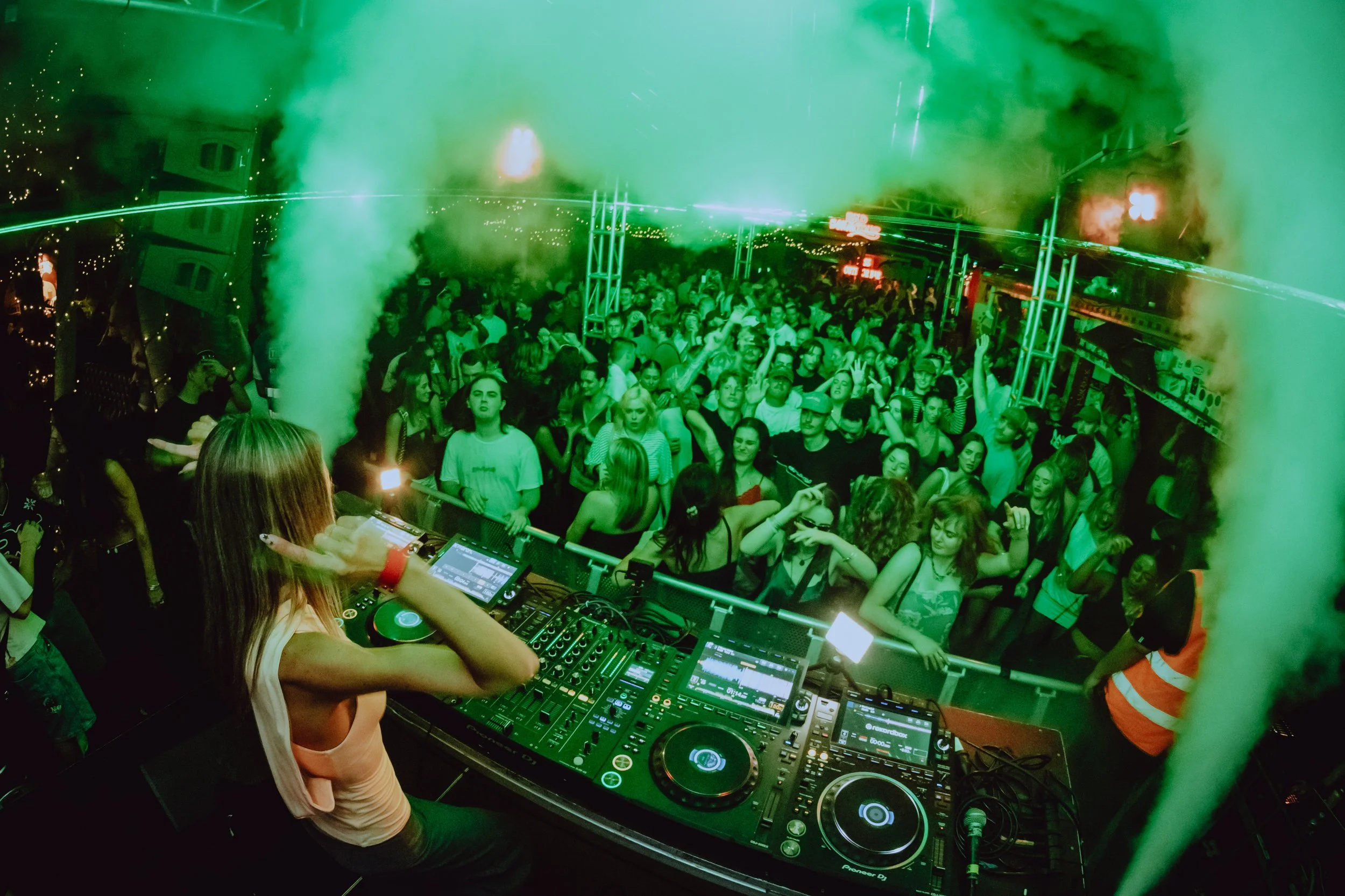 Bad Behaviour Ft. Eggs Benny & Eva Charley (255).jpg