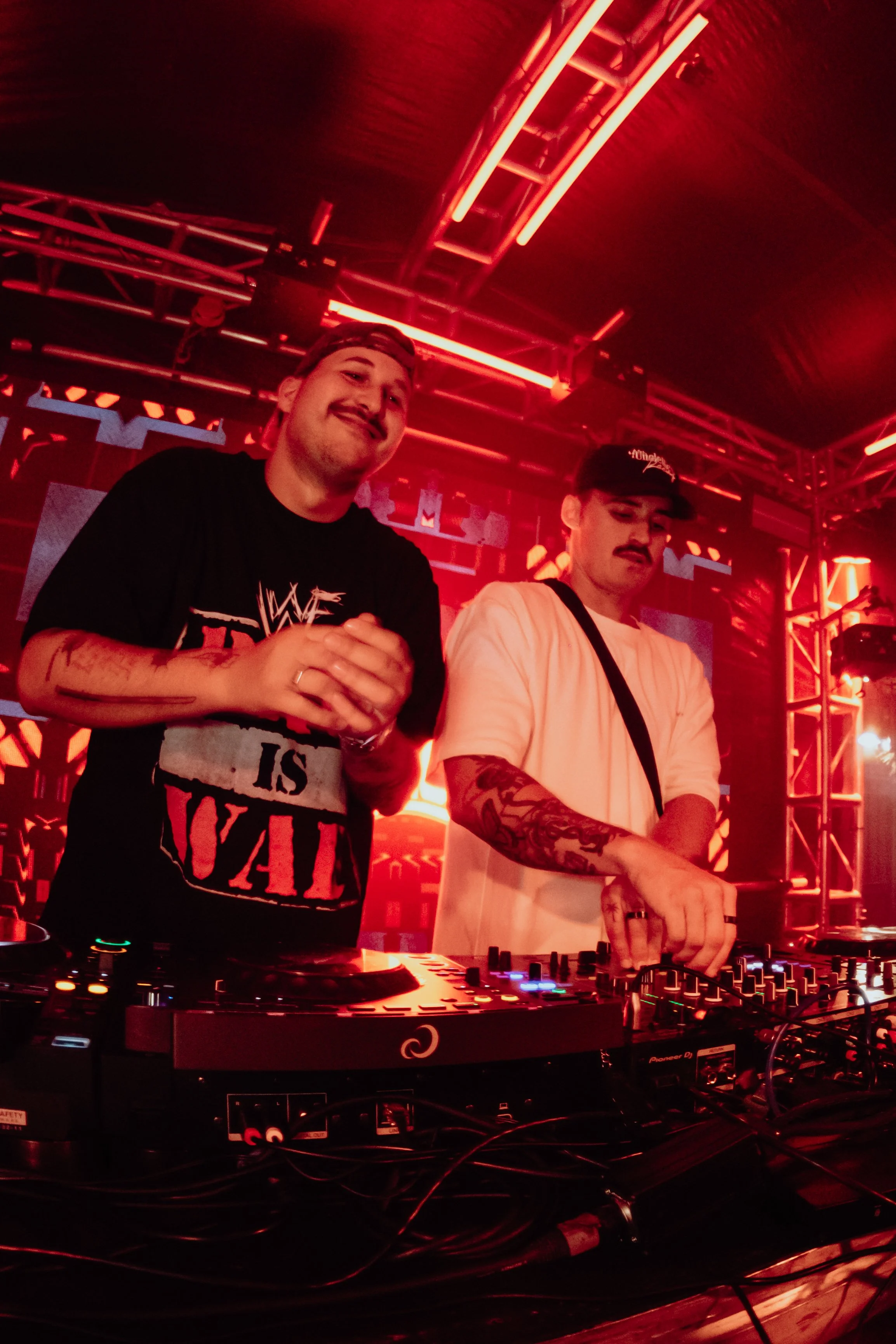 Bad Behaviour Ft. Eggs Benny & Eva Charley (126).jpg