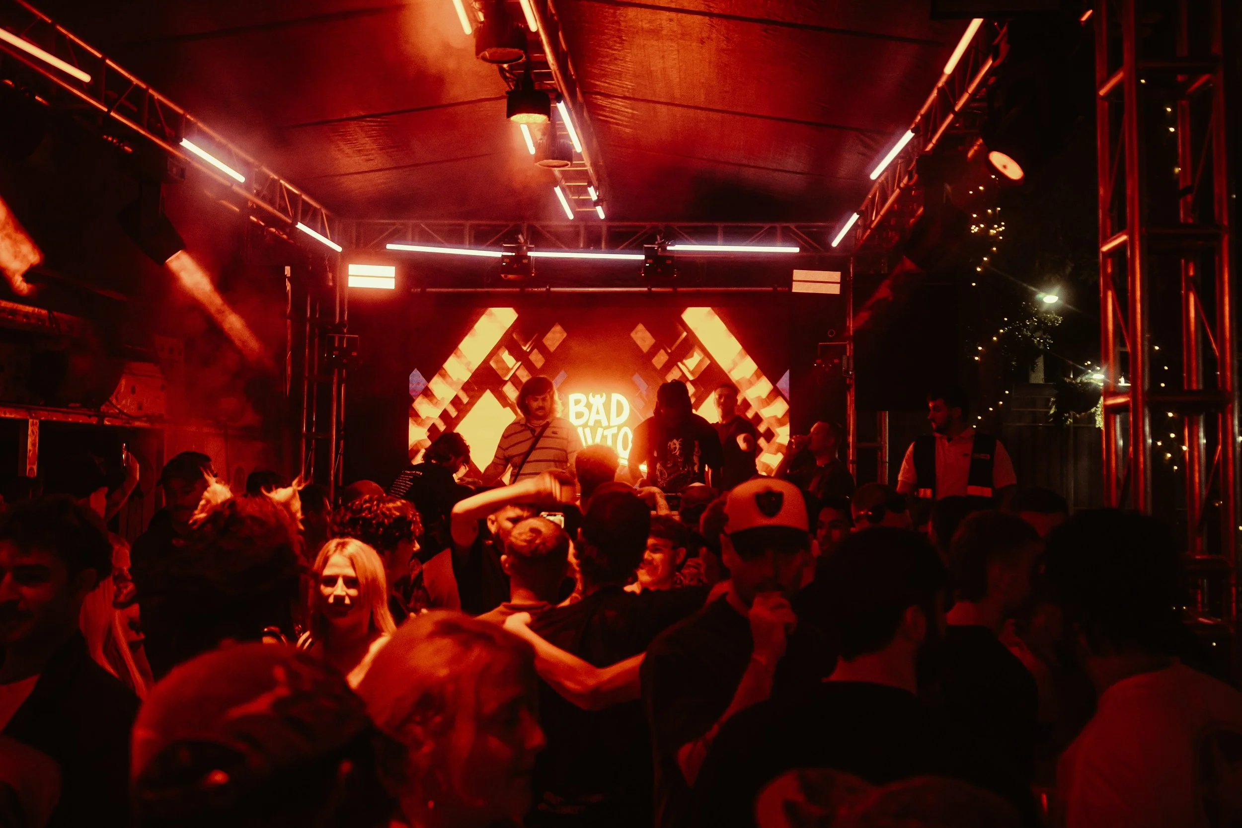 Bad Behaviour Ft. Eggs Benny & Eva Charley (13).jpg