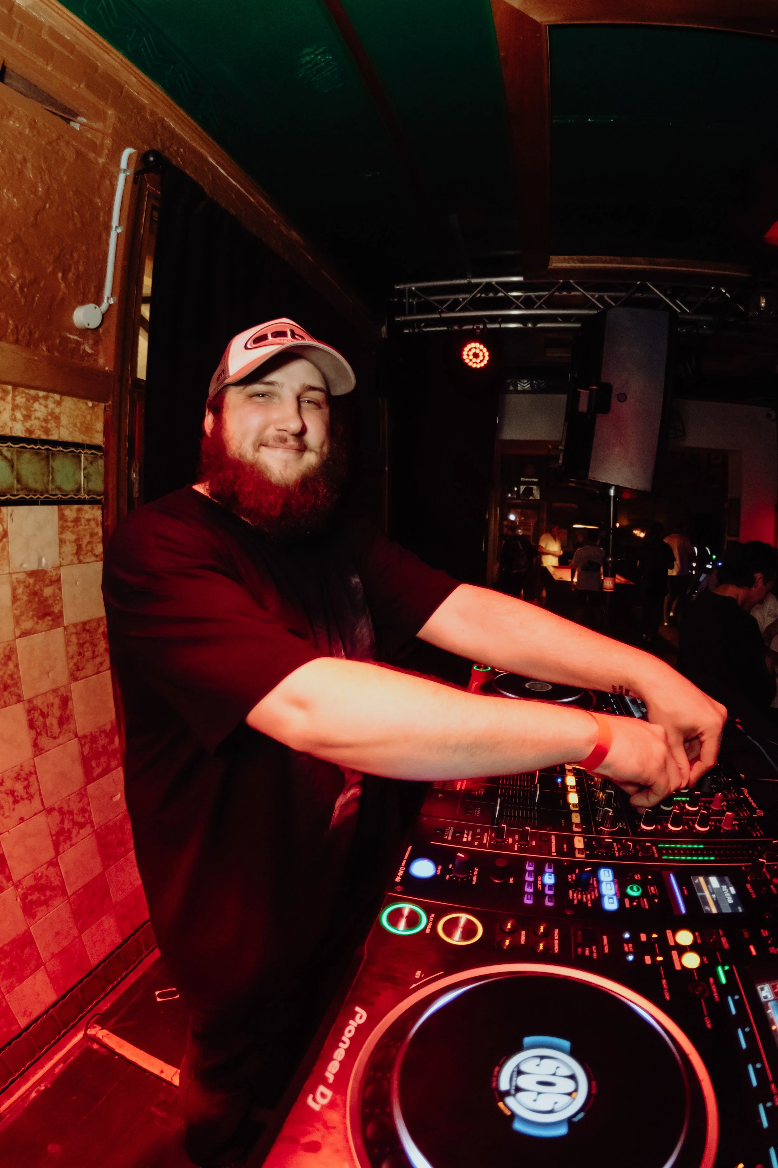 Bad Behaviour Ft. Eggs Benny & Eva Charley (155).jpg