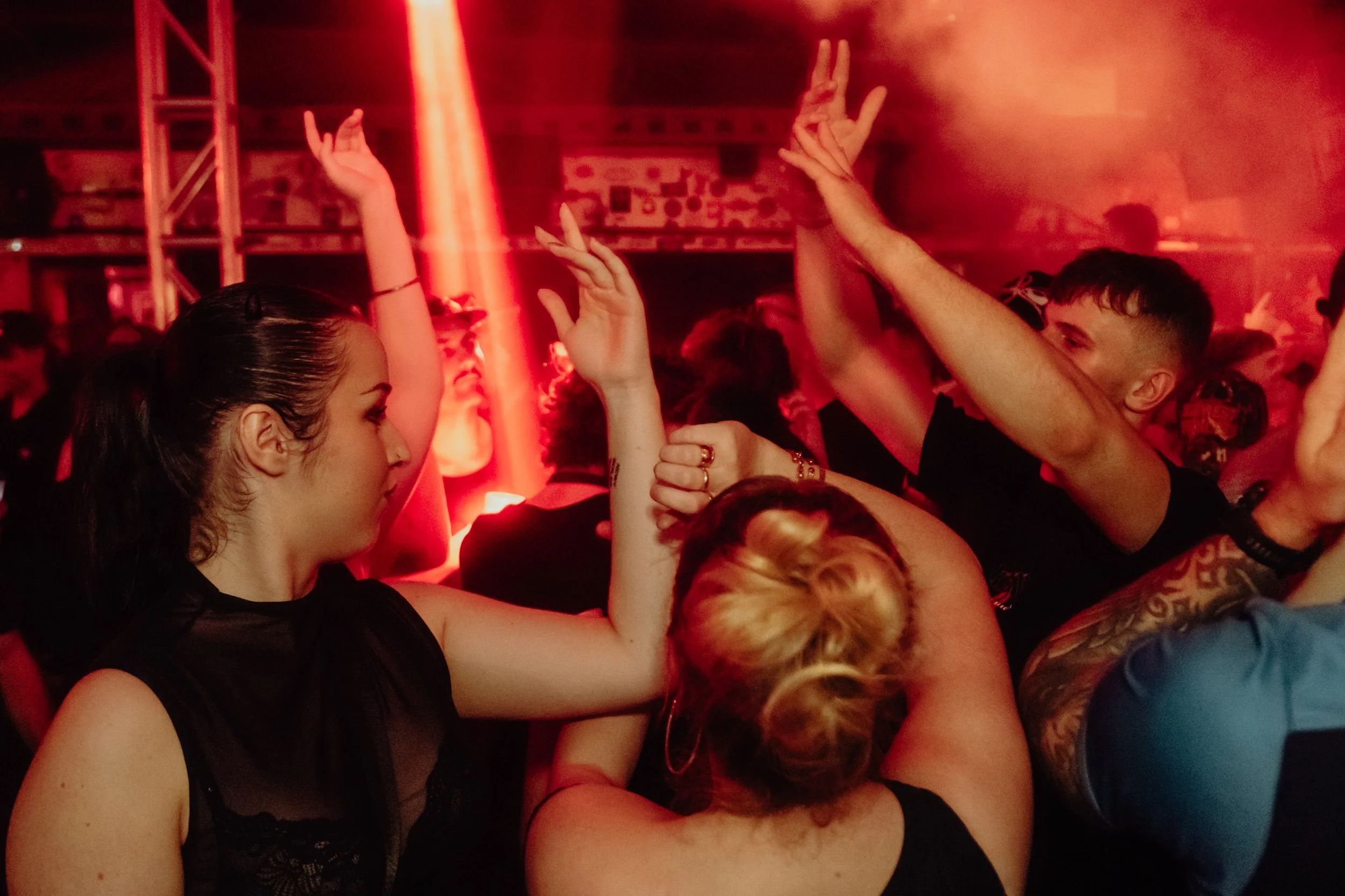 Bad Behaviour Ft. Eggs Benny & Eva Charley (92).jpg