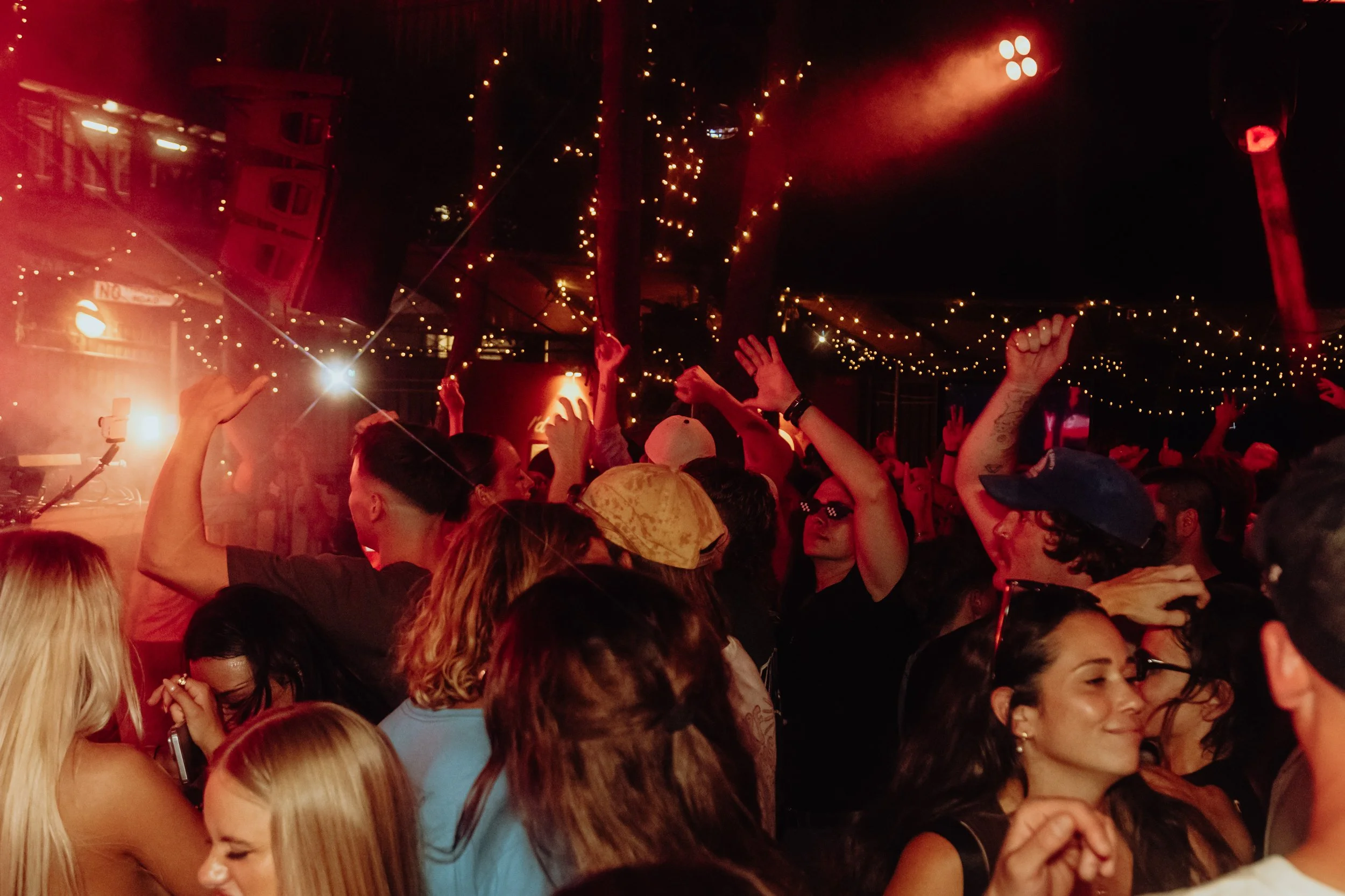 Bad Behaviour Ft. Eggs Benny & Eva Charley (180).jpg