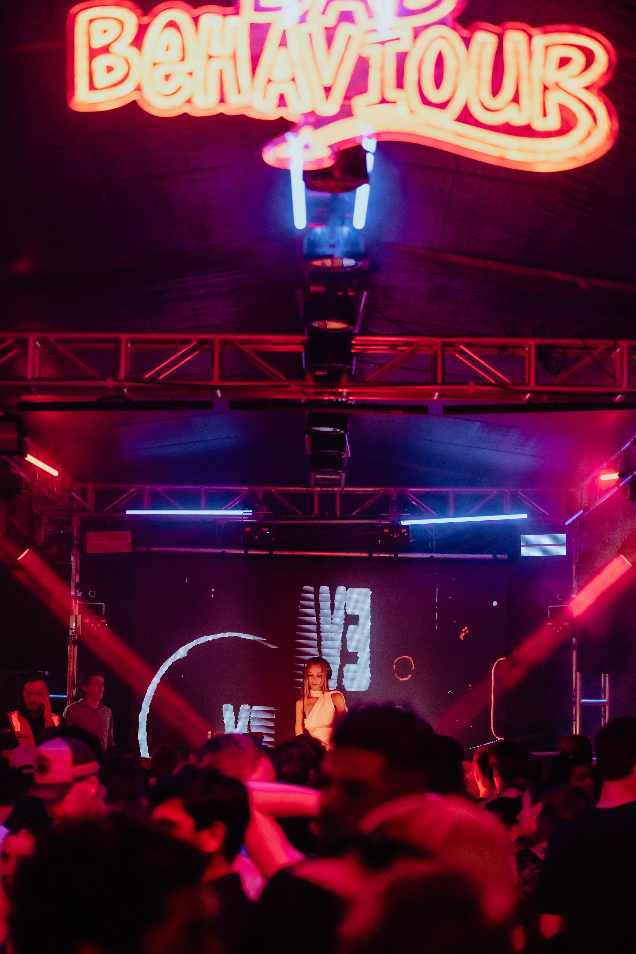 Bad Behaviour Ft. Eggs Benny & Eva Charley (273).jpg