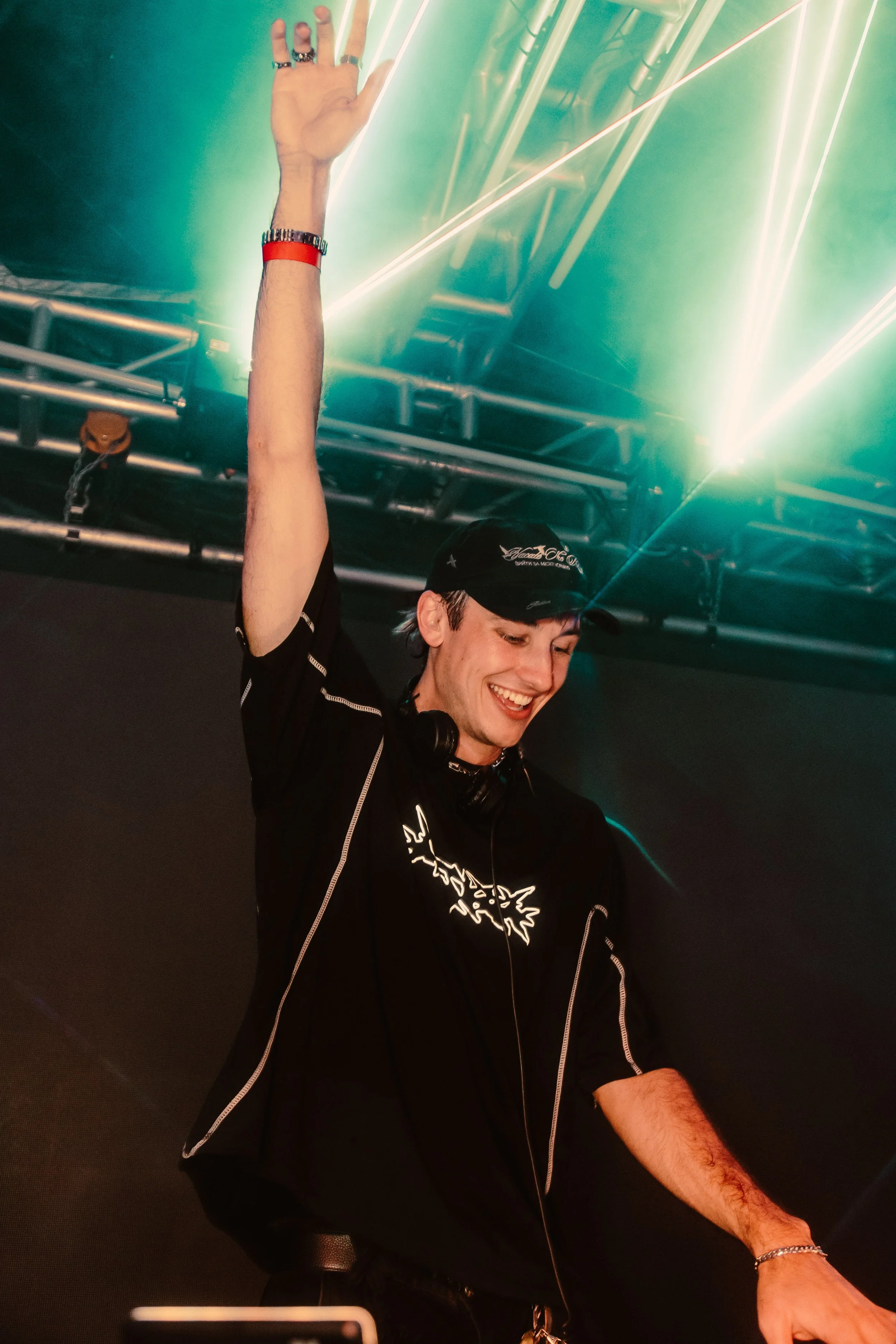 #16 Bad Behaviour Ft. Eggs Benny & Eva Charley (185).jpg