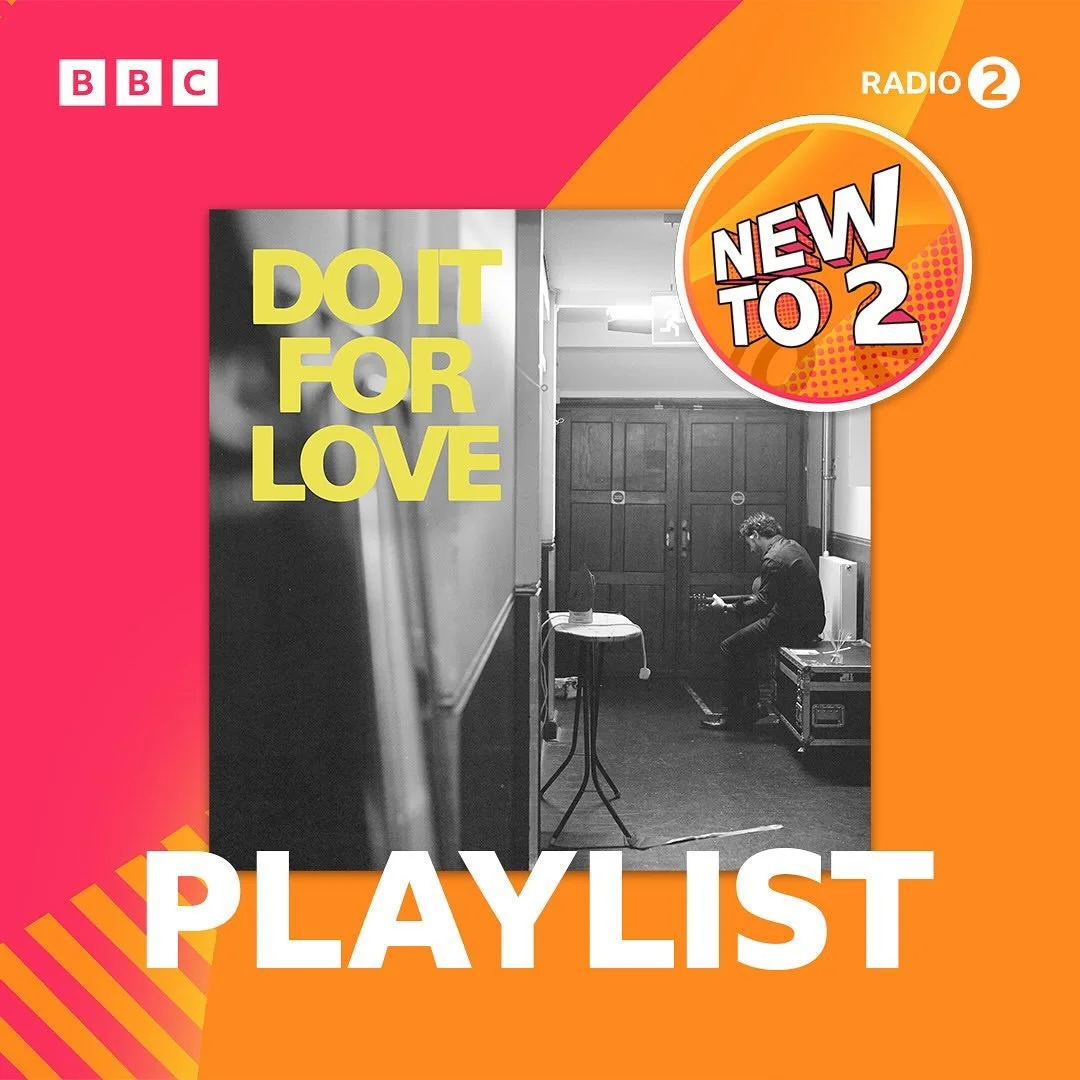 🧡 thanks to @bbcradio2 for playlisting the new single from my main man @jacksavoretti 💥💫 Premiere from @realscottmills 

Radio mix &amp; sparkles brought to you from @sorenandersenuk ✨