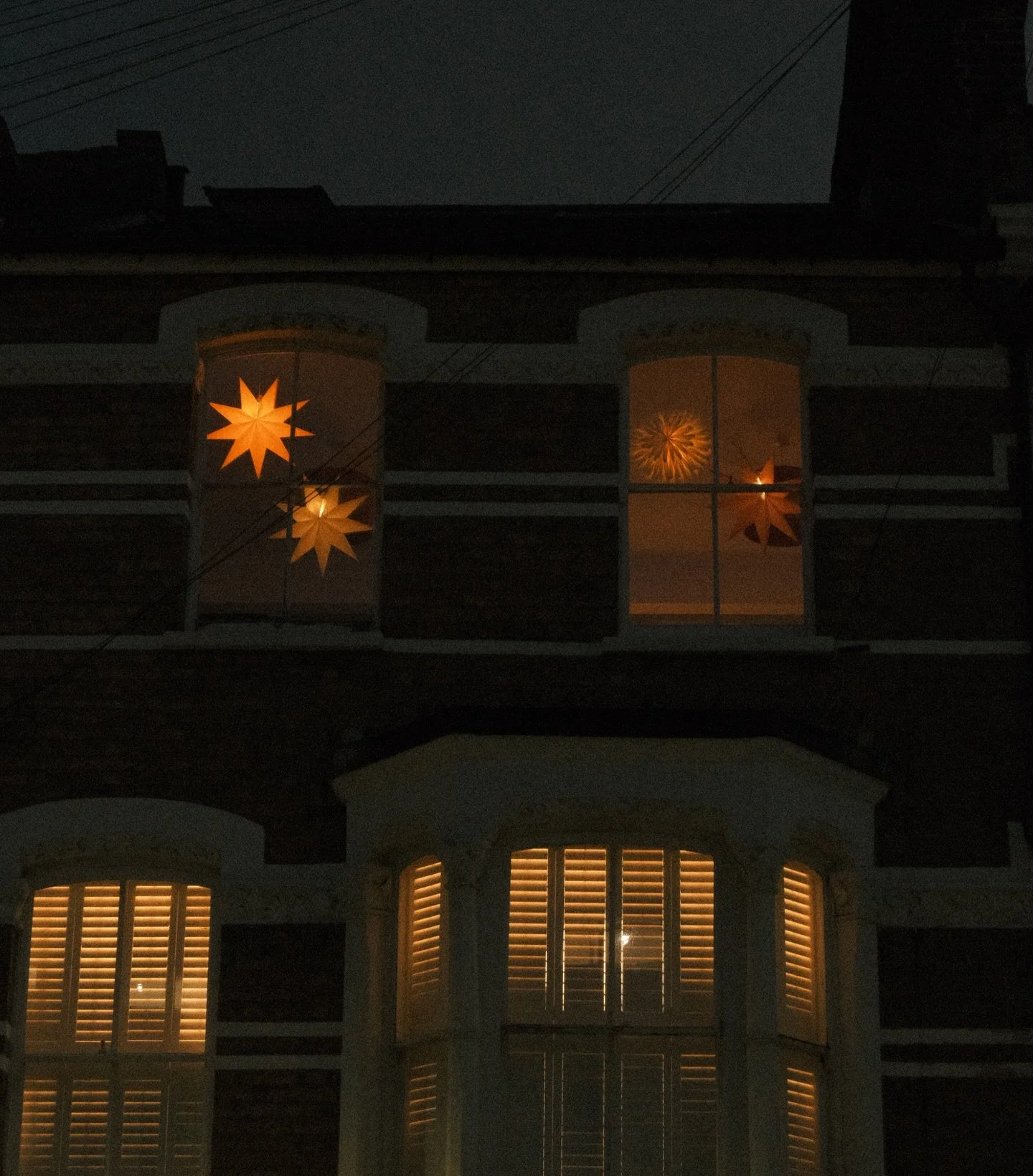 Windows inspired by Stockholm, where dark months shape how you think about light and wellbeing. 

#wellnes #winterbreak #darknessandlight