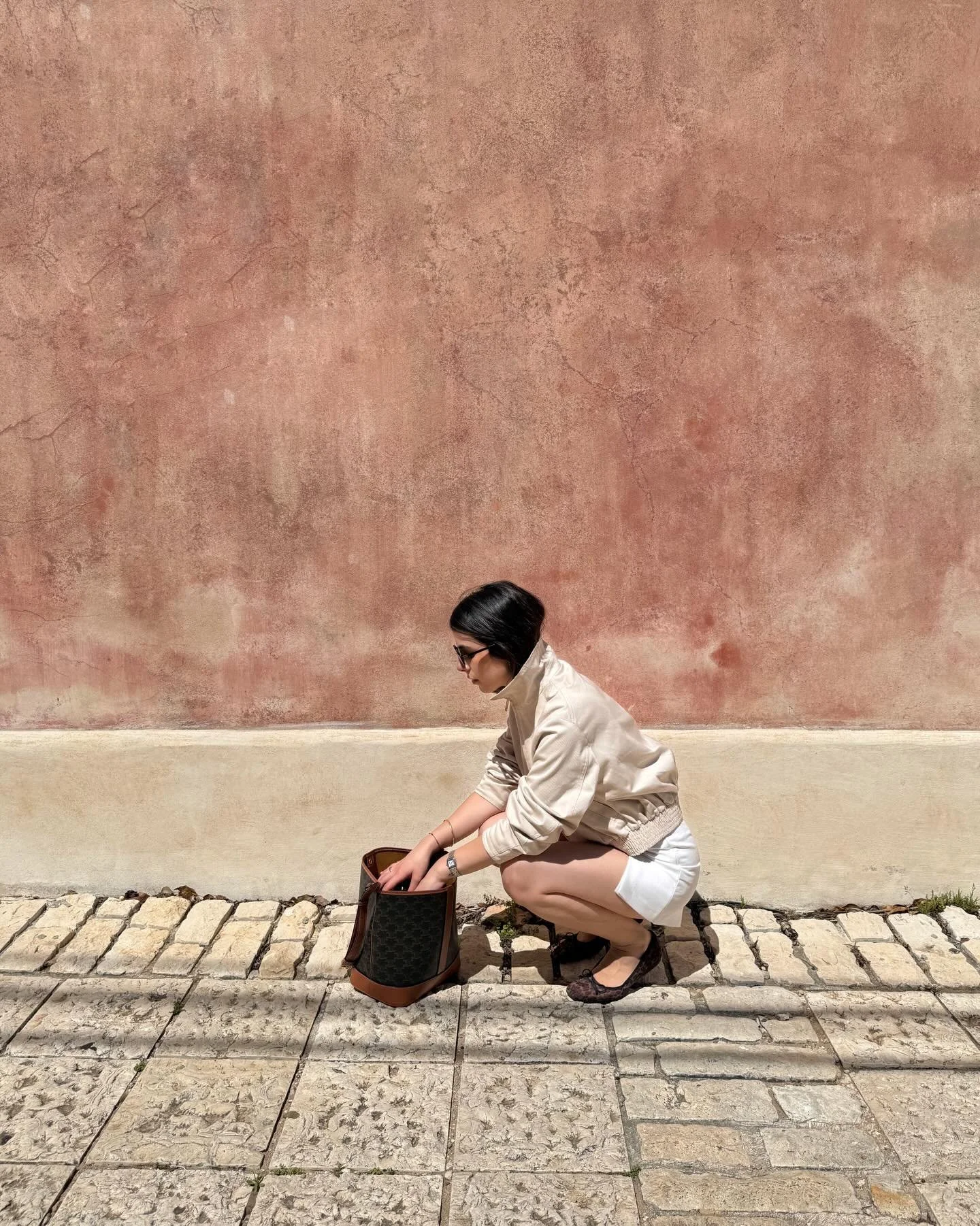 Always looking for Ollie&rsquo;s treats in my bag 🐾