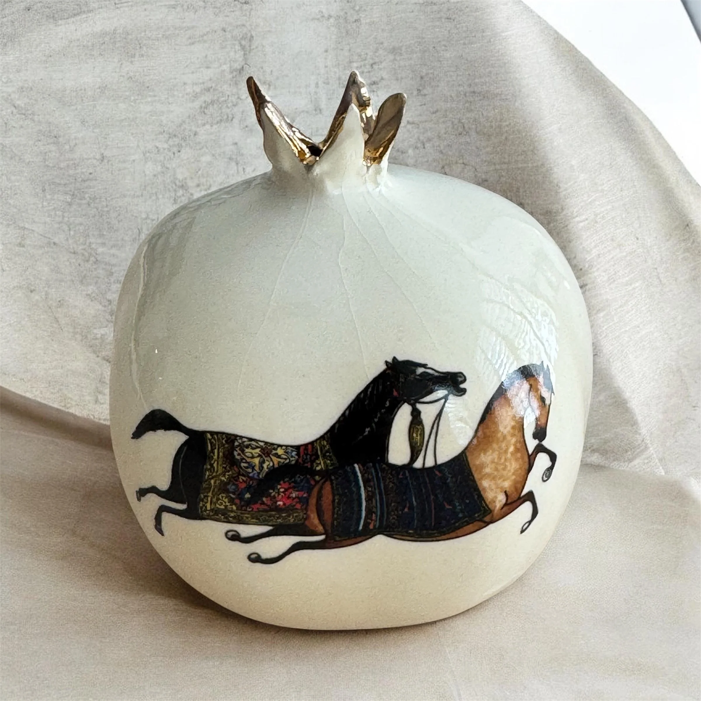 Golden Ride – Persian Pomegranate With 24k Gold Luster,incense holder , decoration . (Copy)