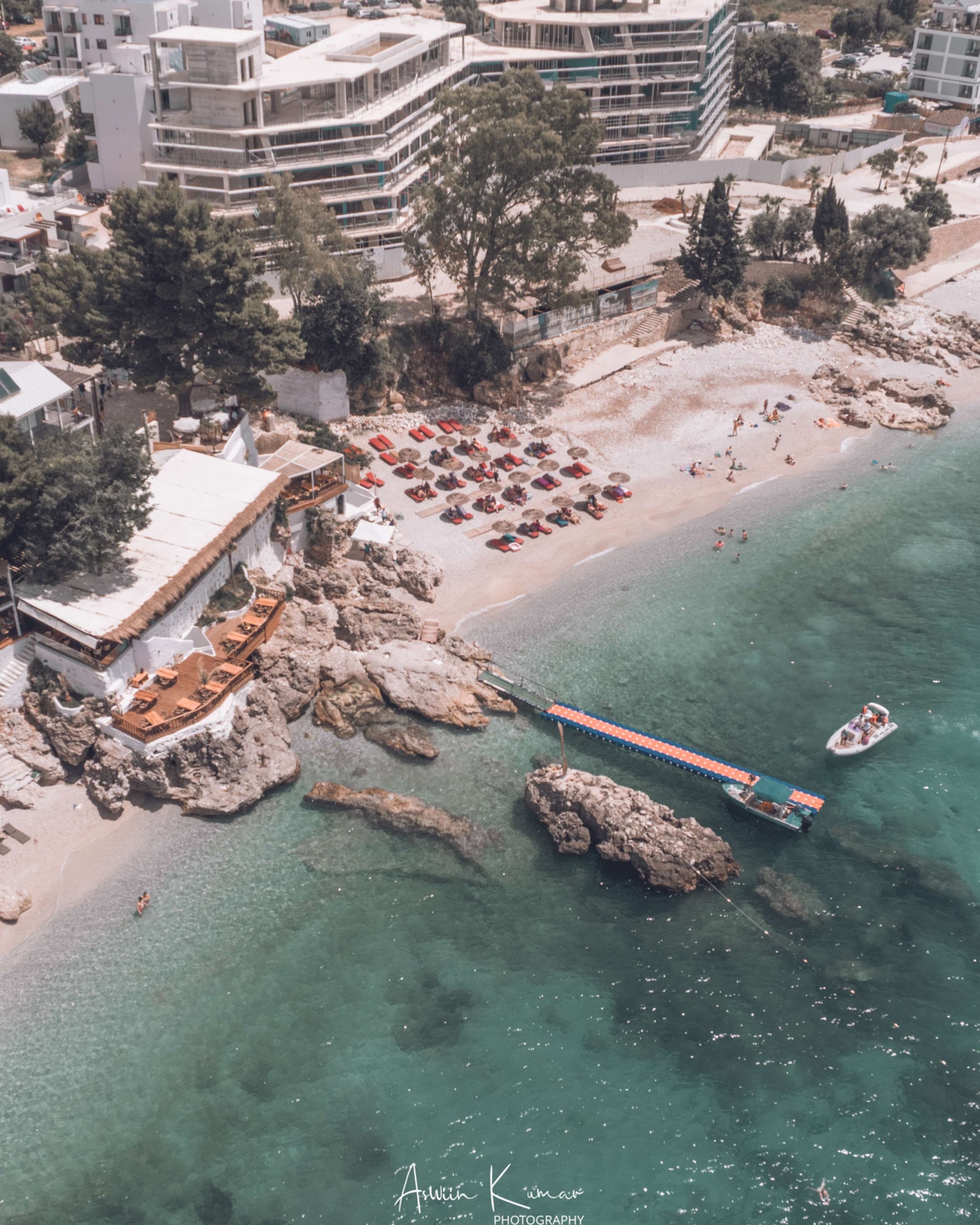Dhërmiu Beach, Albania