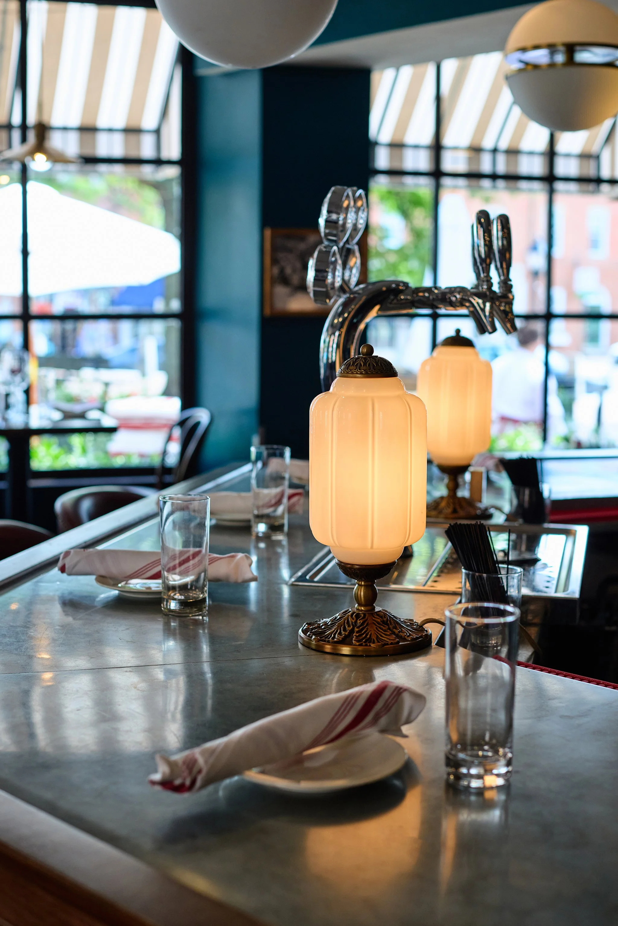 Italian restaurant bar at LaRosa's Italian Newburyport with views of downtown and handcrafted cocktails and wine