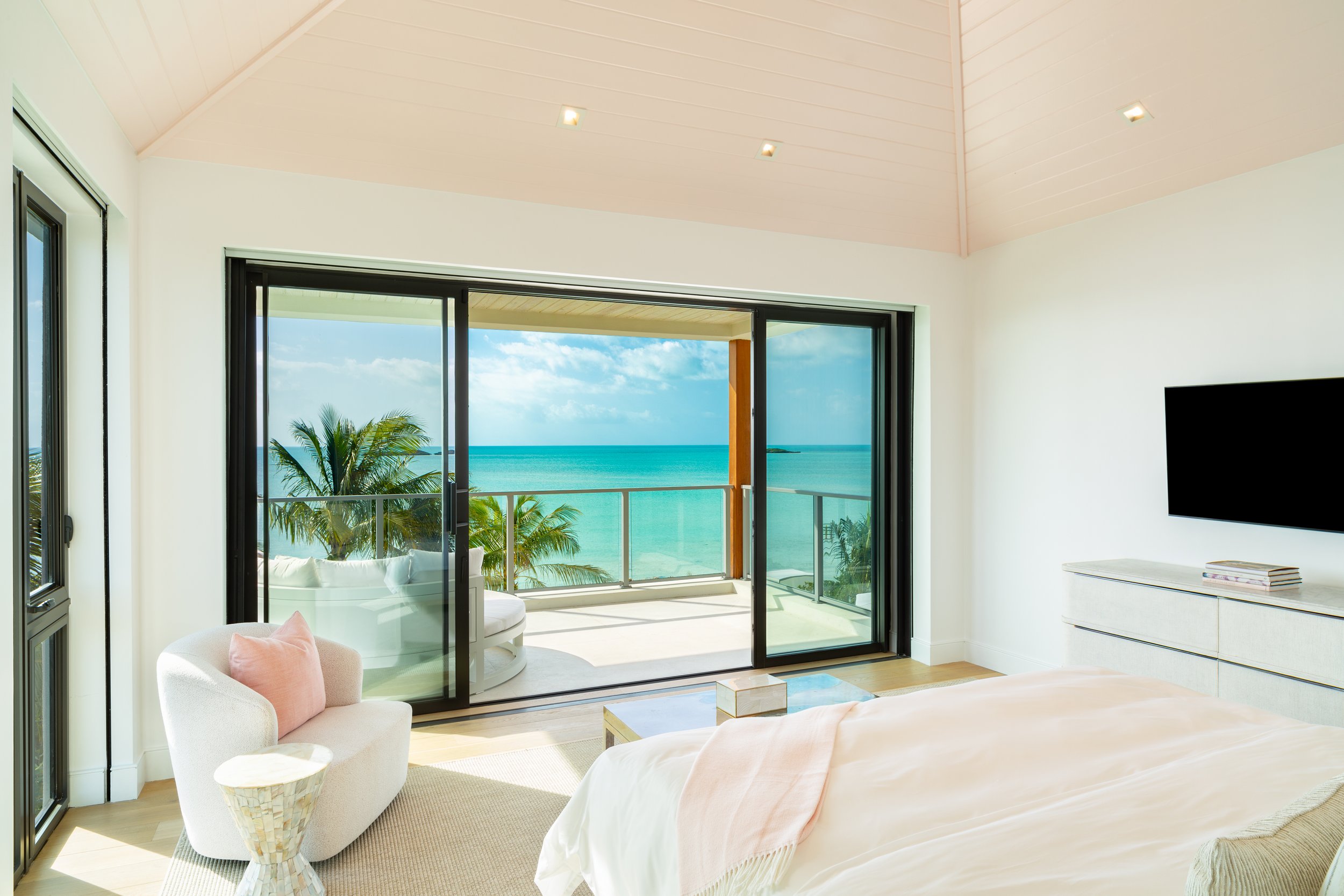Villa Bristol Breeze MBR.jpg