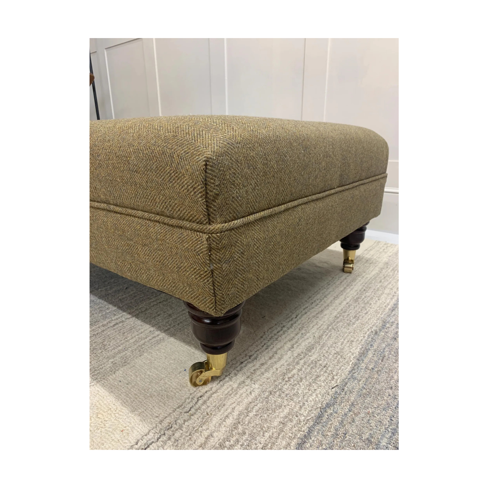 Kathrine Herringbone Gorse.png