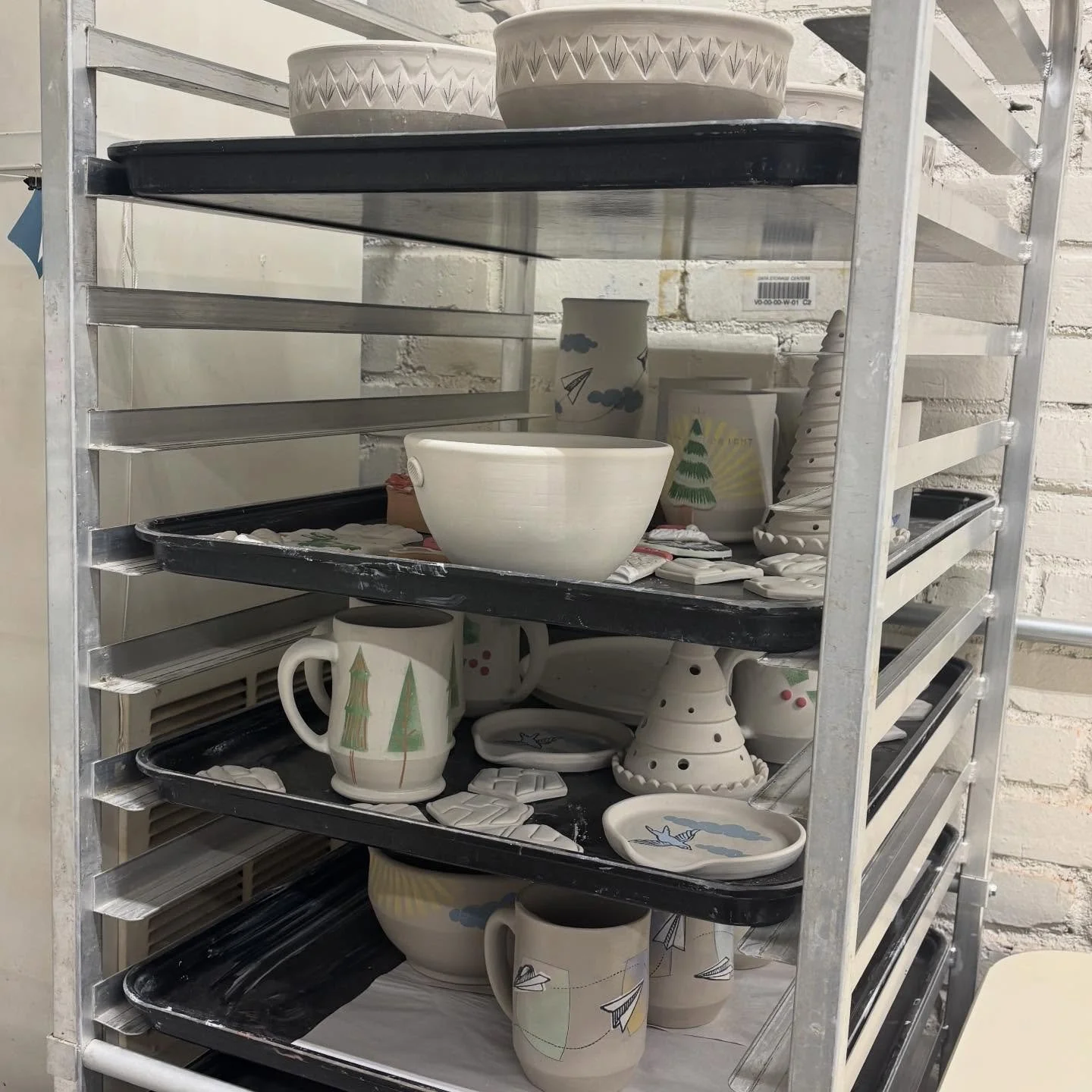 I&rsquo;m getting ready for the Holiday Mini Mall @artspace and I&rsquo;m so excited! 
Come see me from 11am-4pm on December 14. I&rsquo;ll have some of my signature pieces and a handful of holiday-themed goodies made just for this time of year. Perf