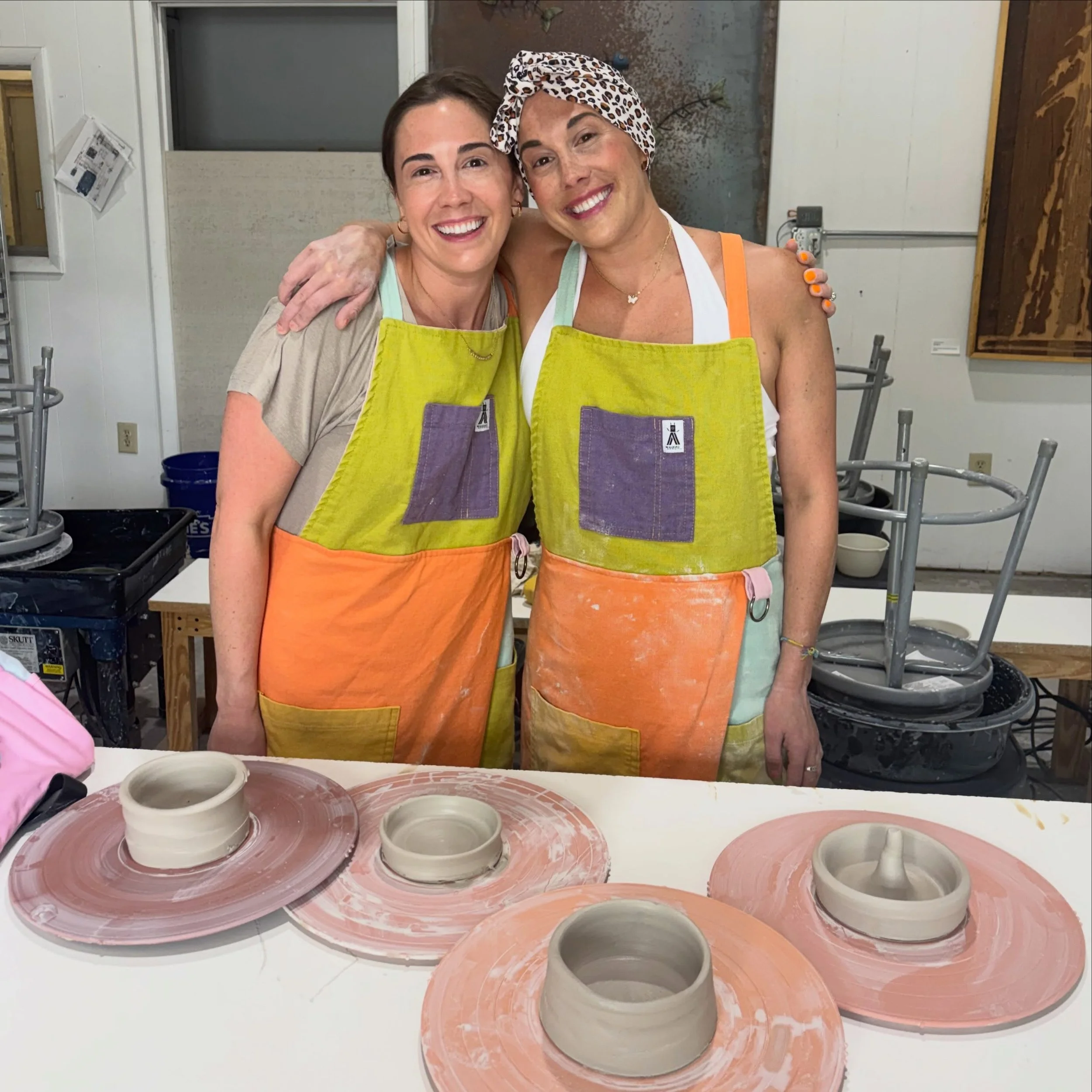 A pottery date with your sister! 💕 

These two came in for a private lesson together - a *surprise* gift from one of their fianc&eacute;s - and we had such a great time getting our hands in the clay!

There&rsquo;s something pretty special about mak