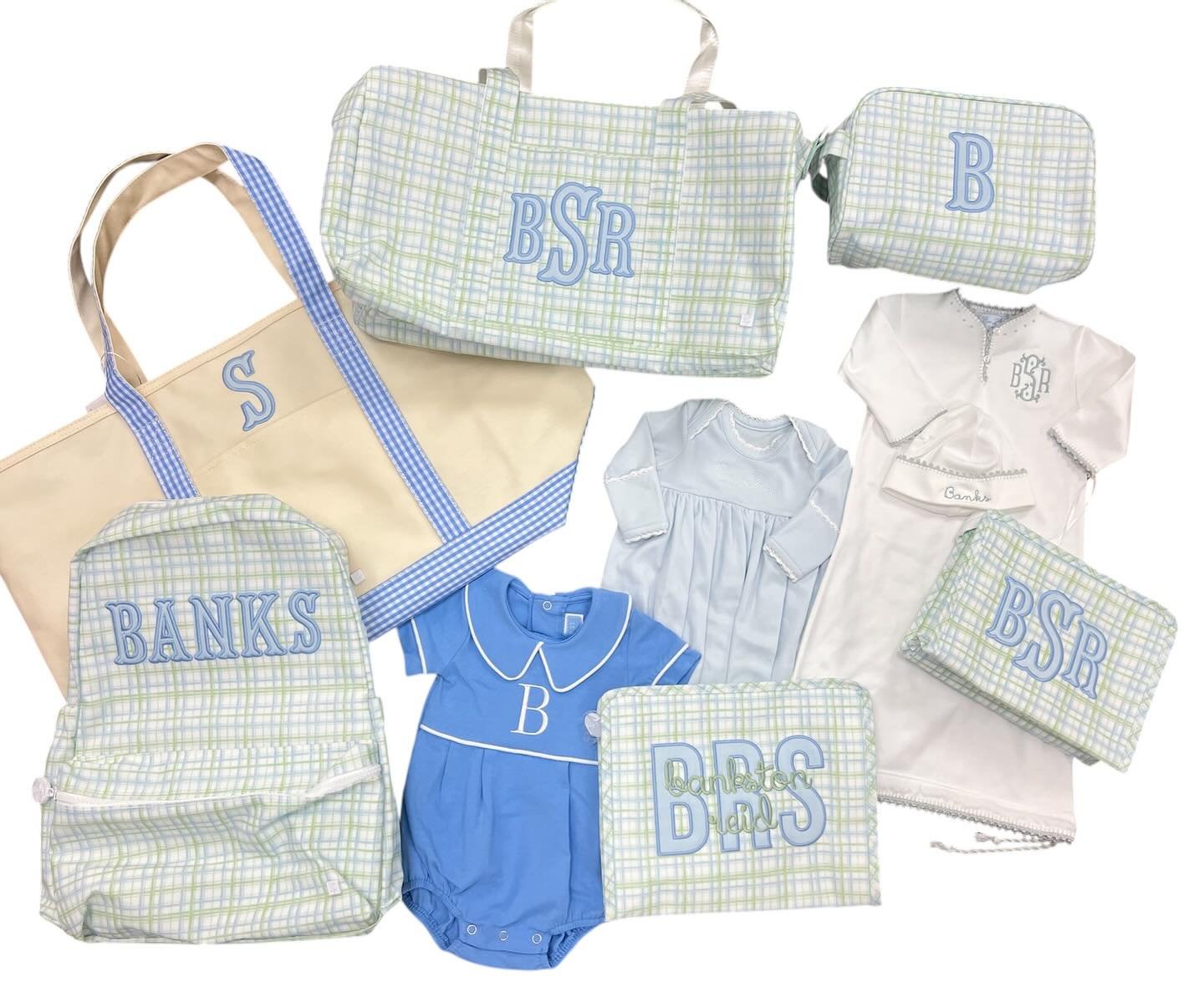 Just waiting on Baby Banks! We are loving this @trvldesign luggage  #shopoverthemoonchildren #babyboutiqueclothing #monogrameverything #trvl #pixielilybaby