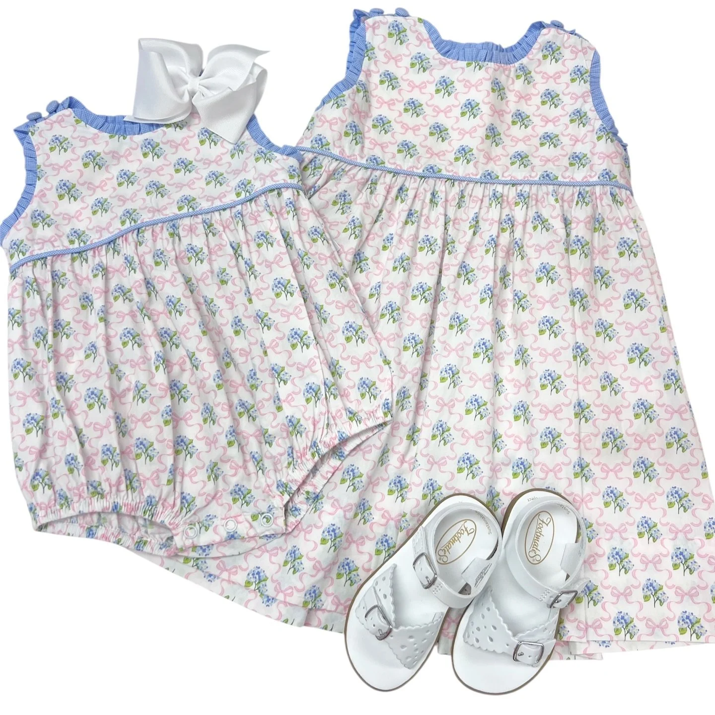 Fresh florals and darling details 💕🌷 #shopsmall #girls #newarrivals #spring #flowers