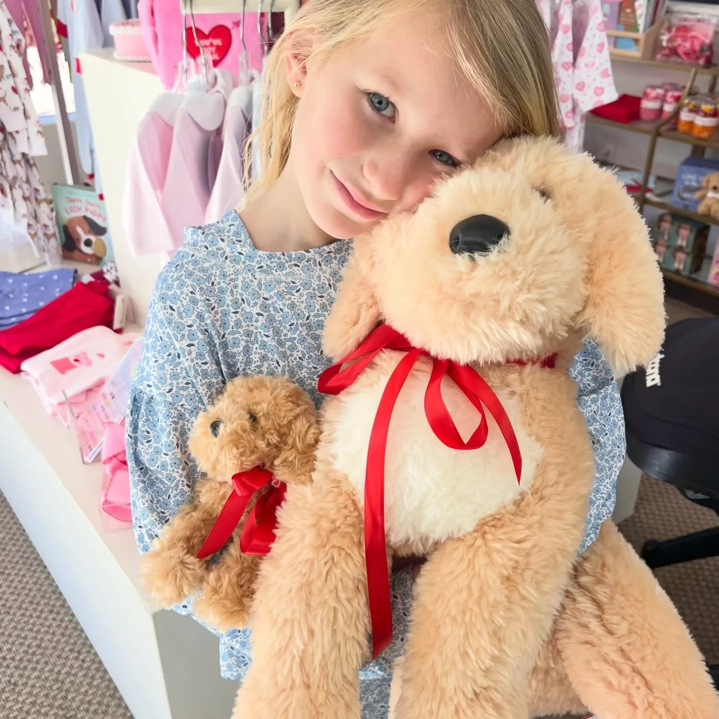 Spoil them with lots of L💜VE this weekend!! We happies and balloons galore!  Stop by in @downtownmeridian or shop our valentines collection online!